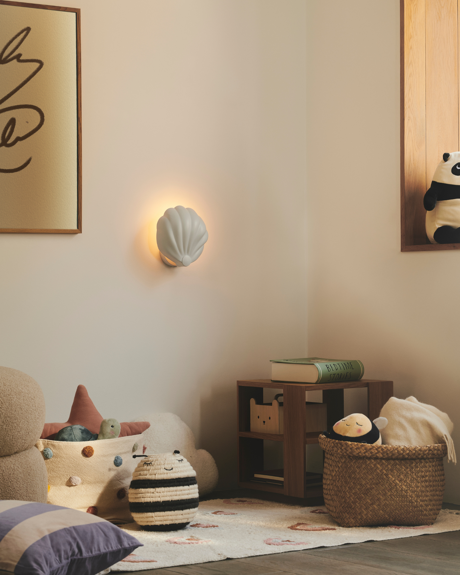Konchi Wall Light