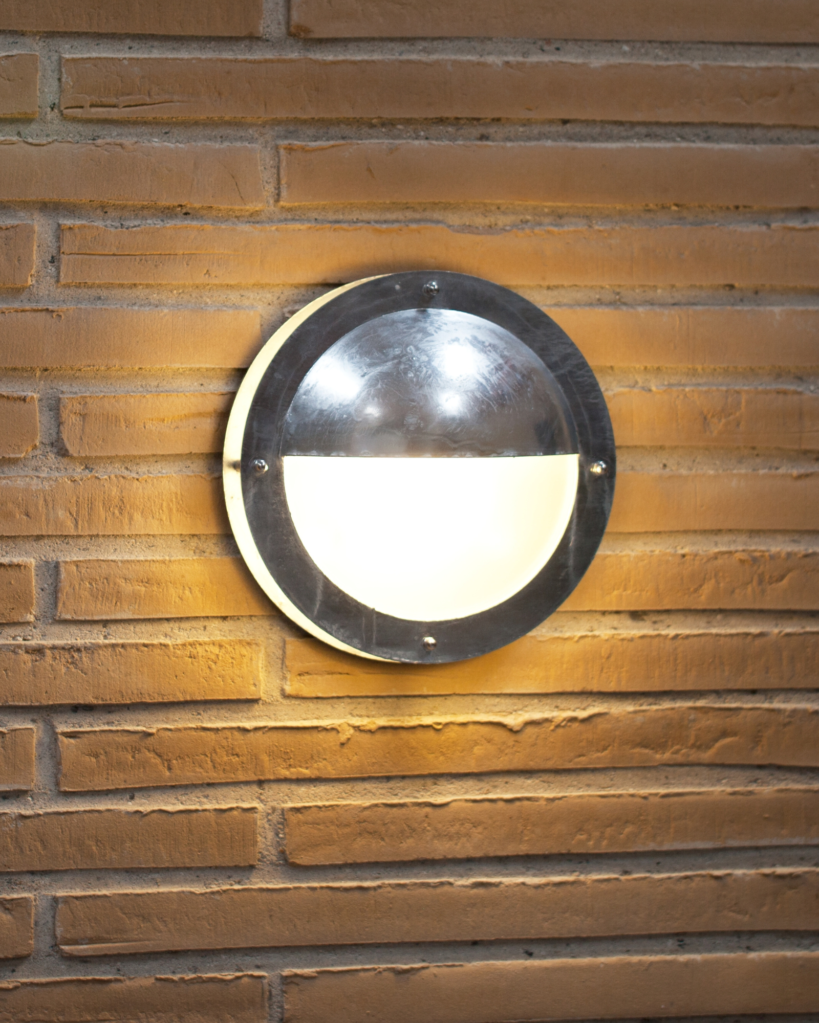 Malte Wall light