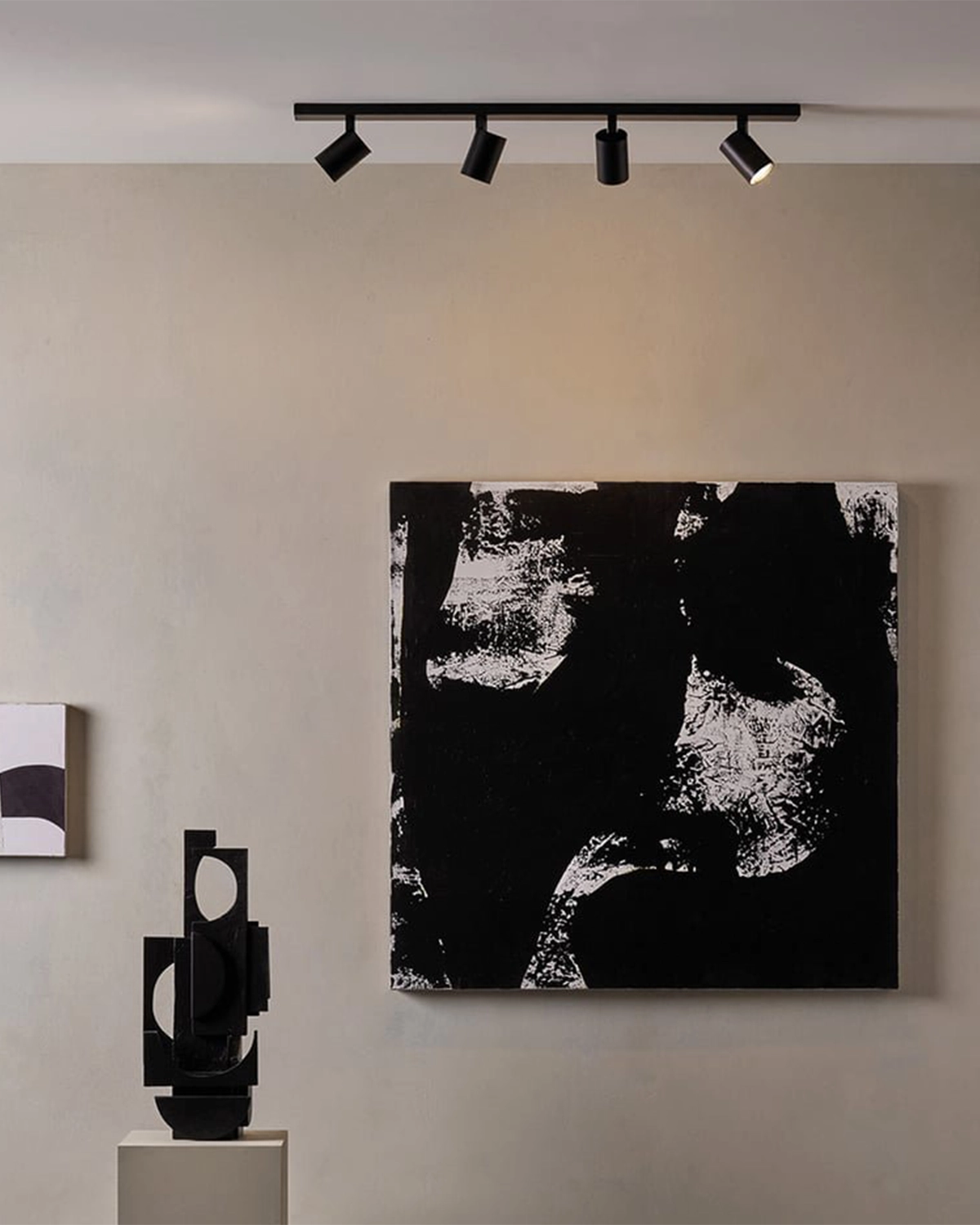 Ascoli Four Spotlight