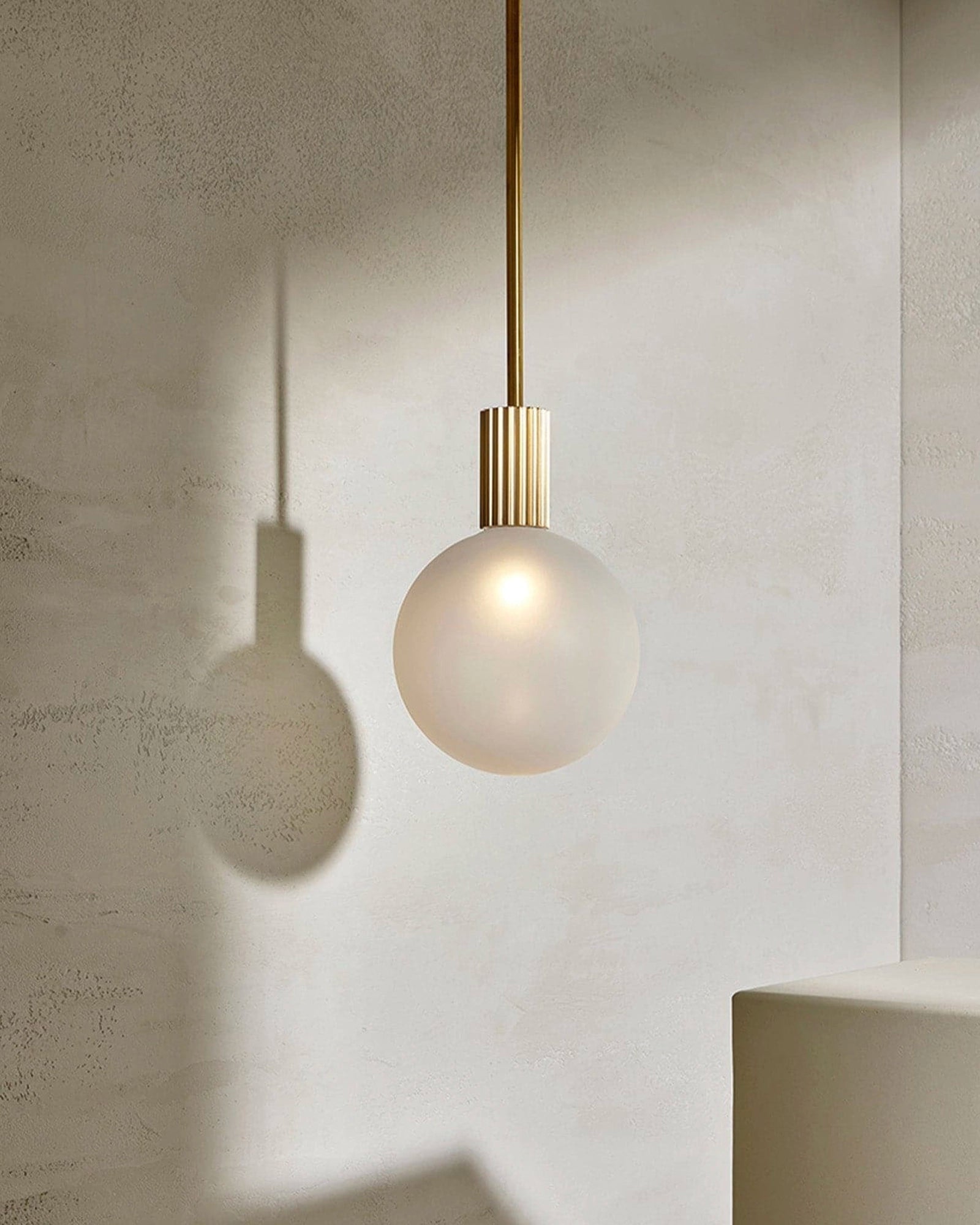 Attalos Pendant Light