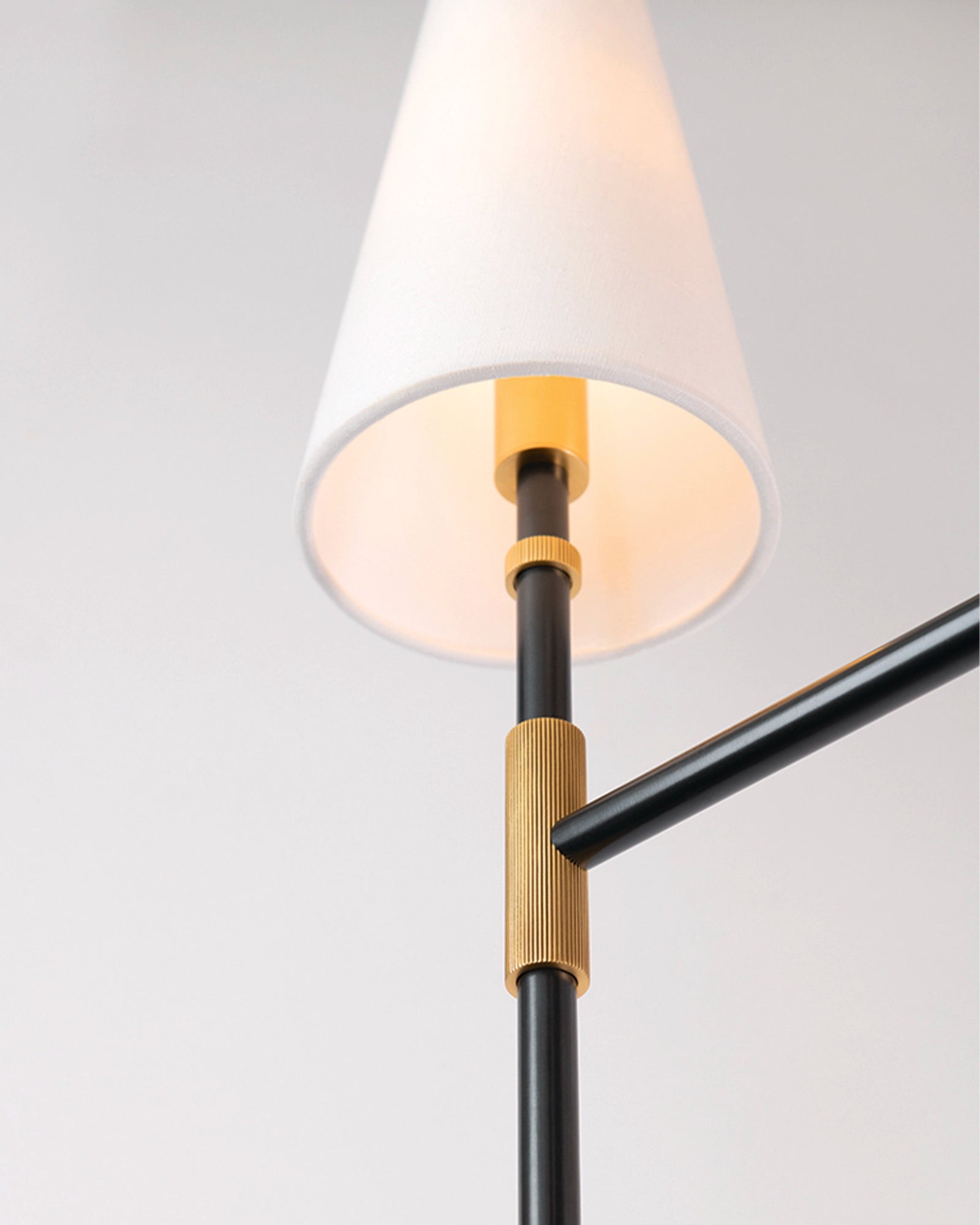 Bowery 6lt Chandelier
