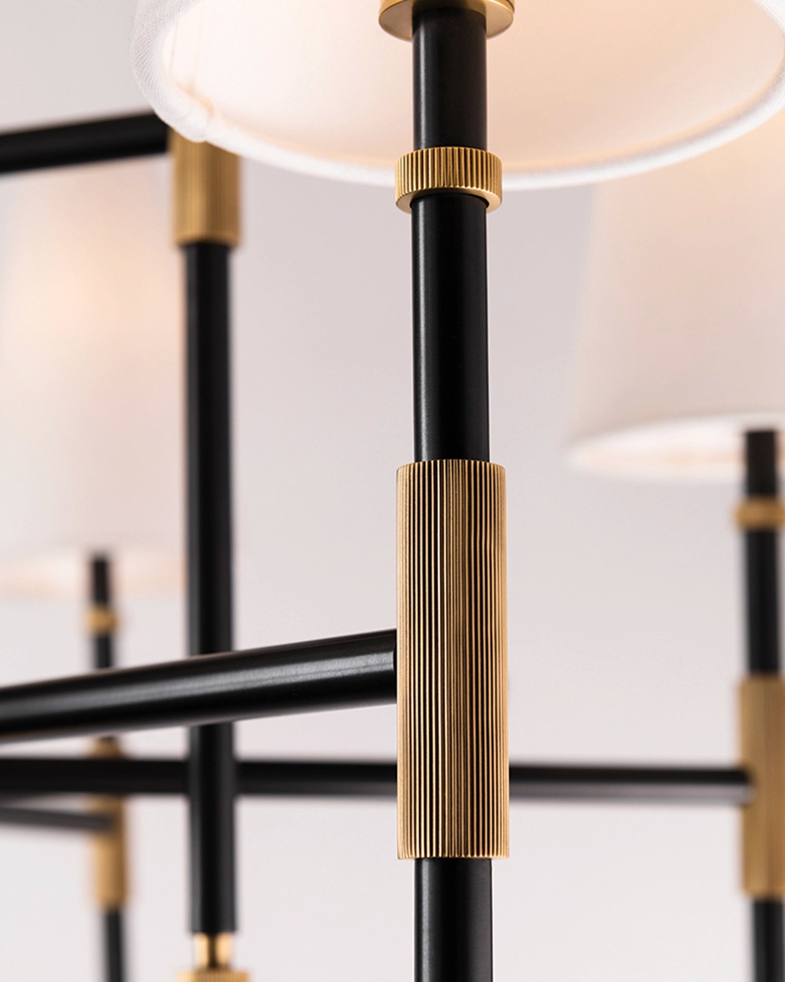 Bowery 9lt Chandelier