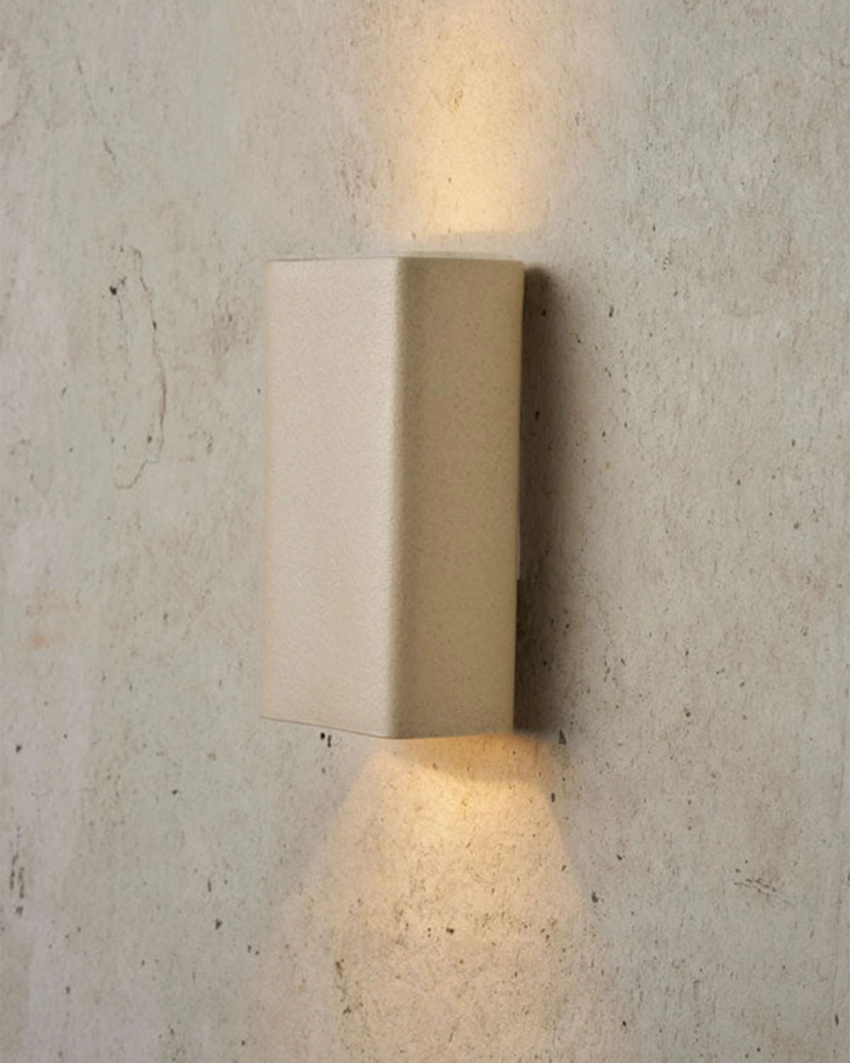 Box Wall Light