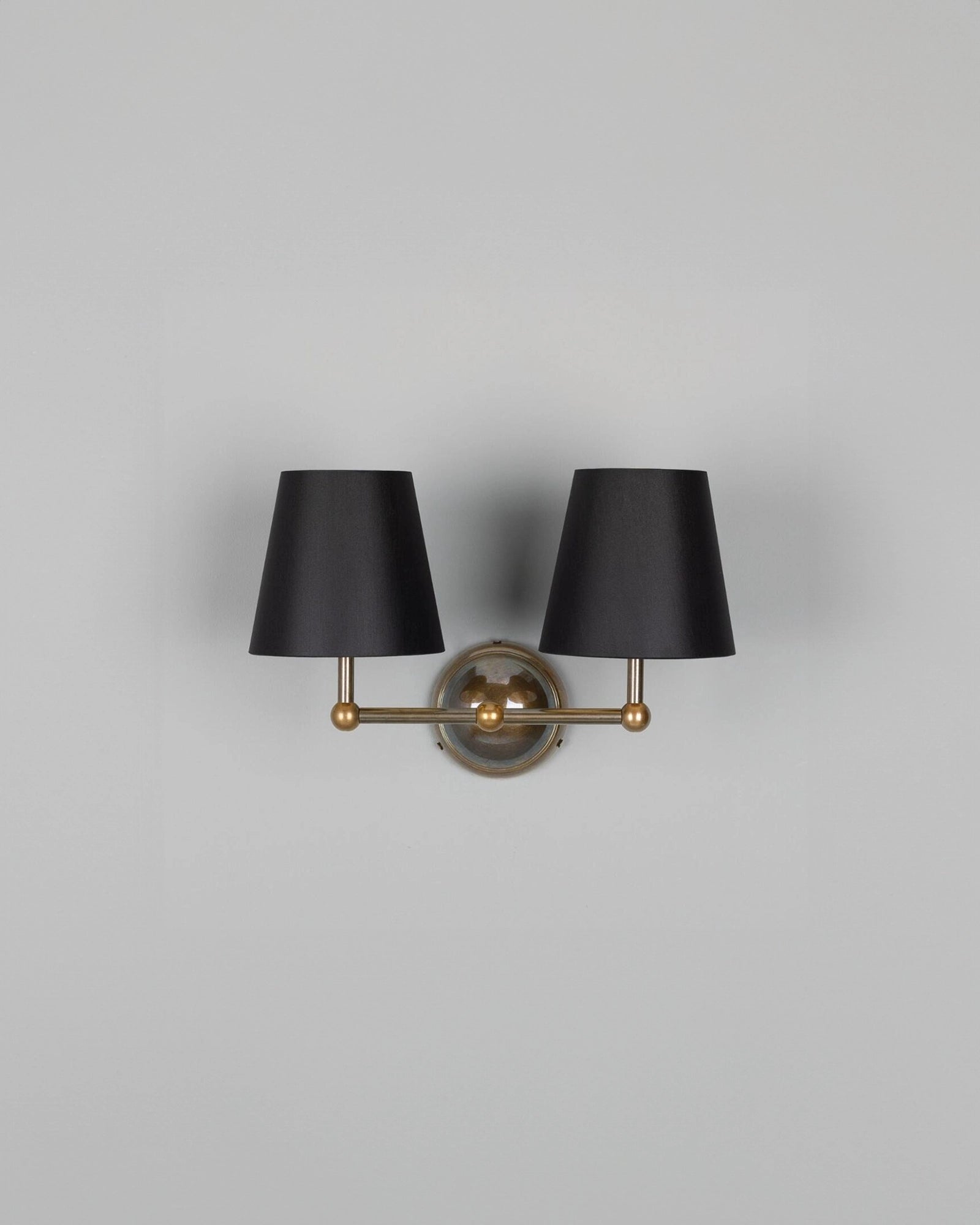 Busan 2lt Wall Light