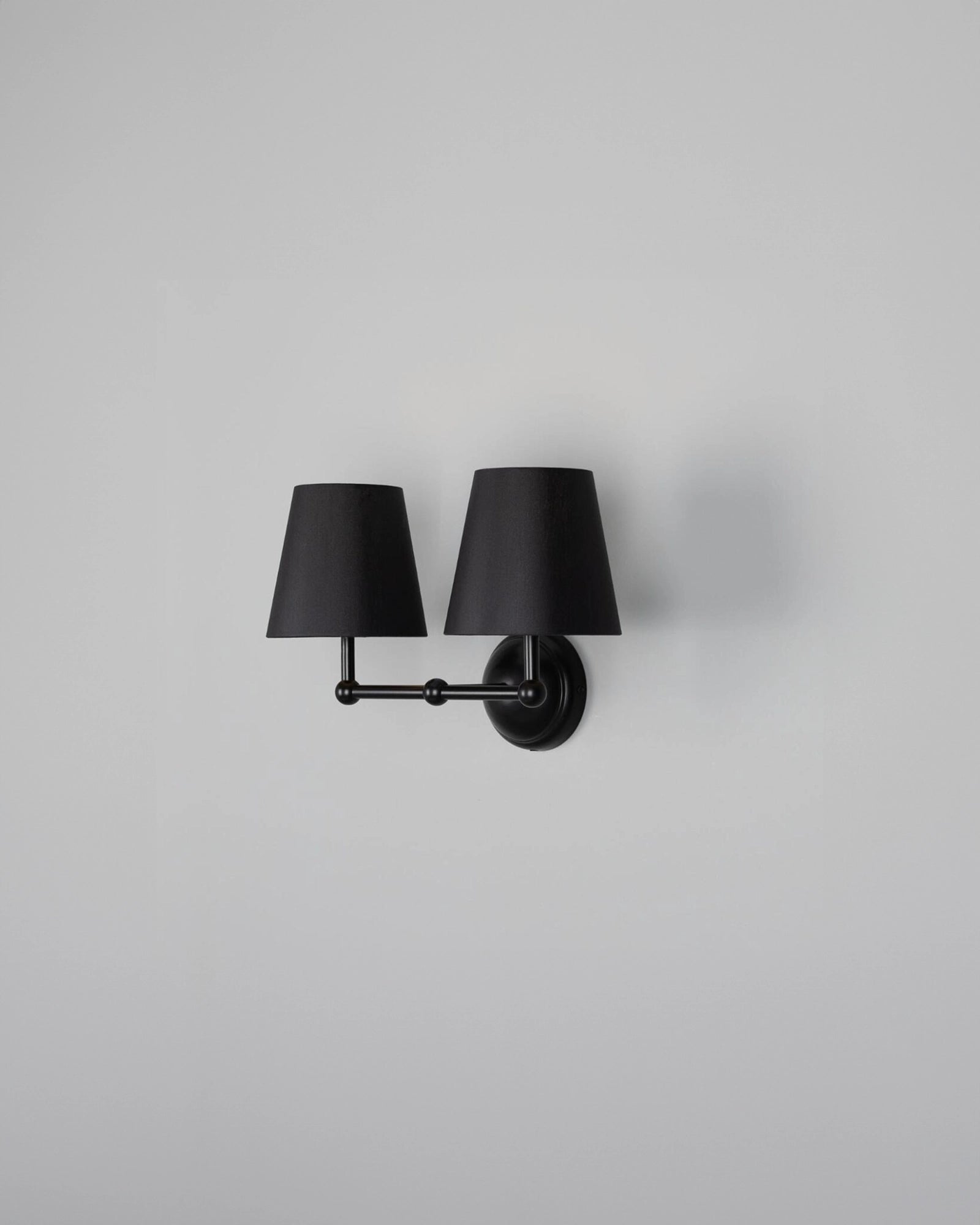 Busan 2lt Wall Light