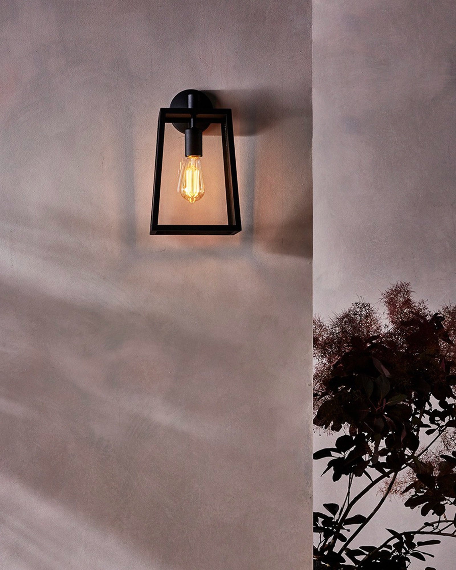 Calvi Outdoor Wall Light