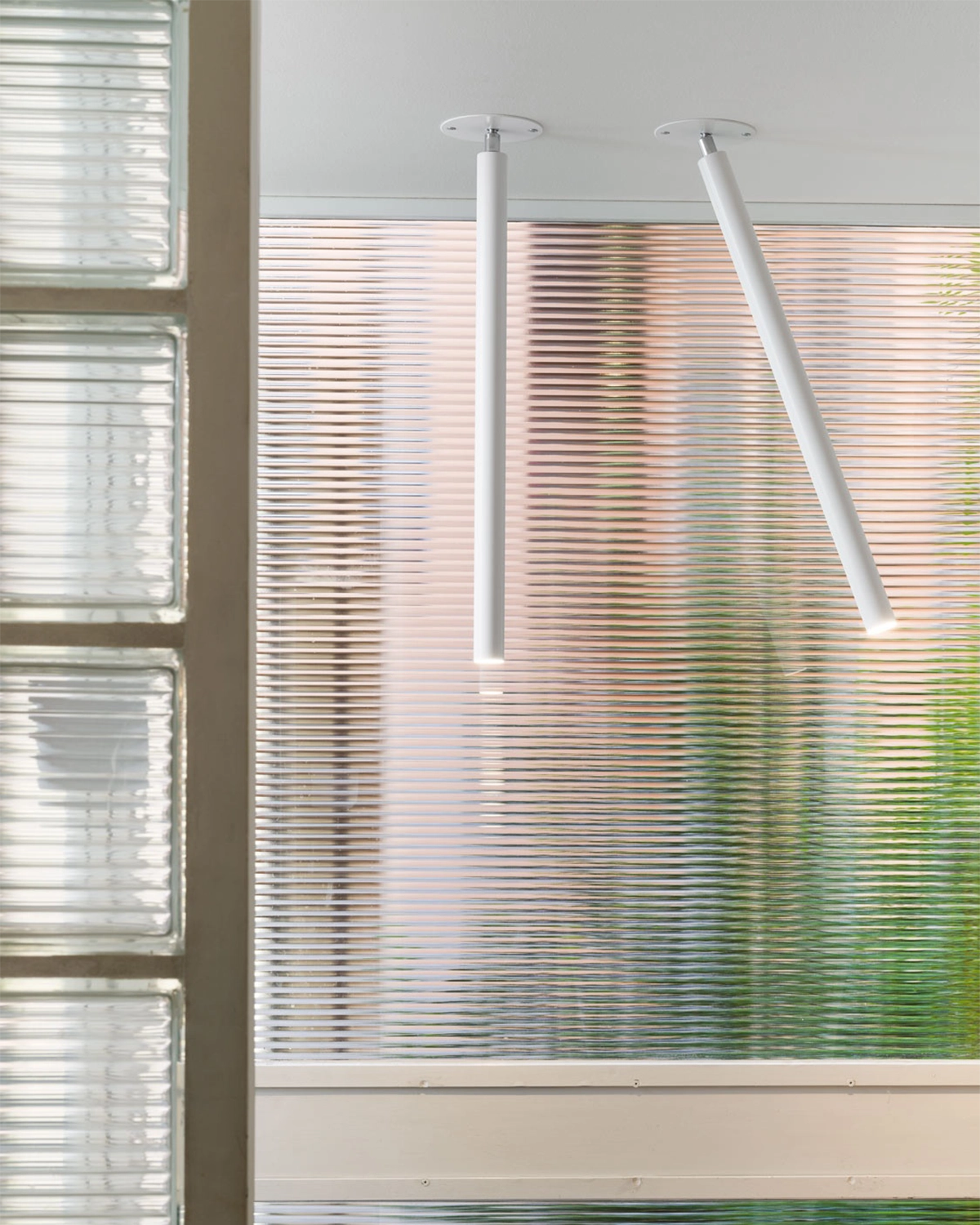 Canna Nuda Metallo Ceiling Light