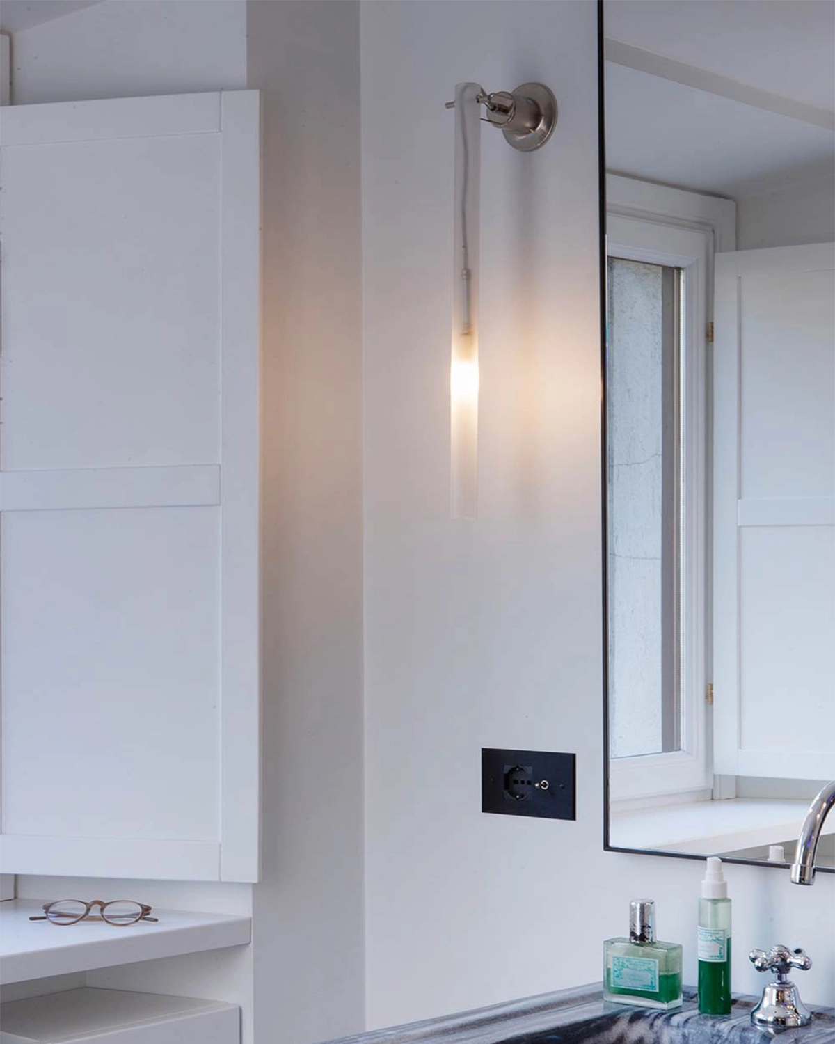 Canna Nuda Wall/Ceiling Light