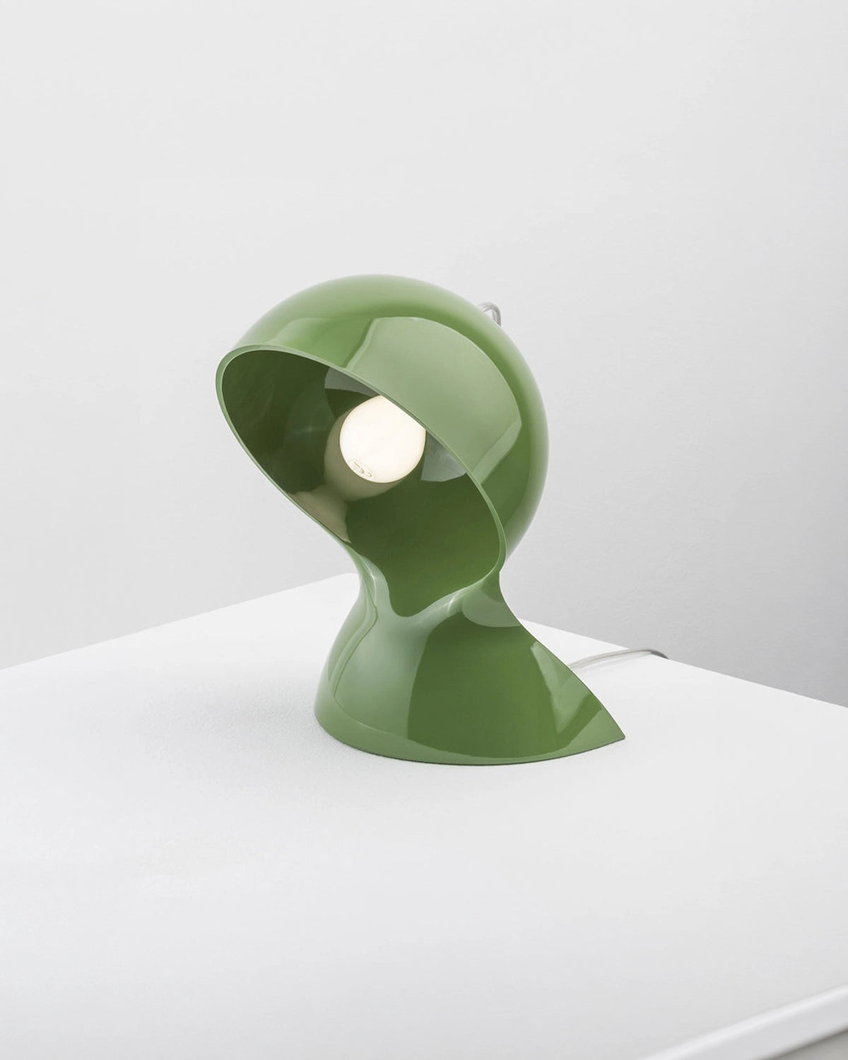 Dalu Table Lamp