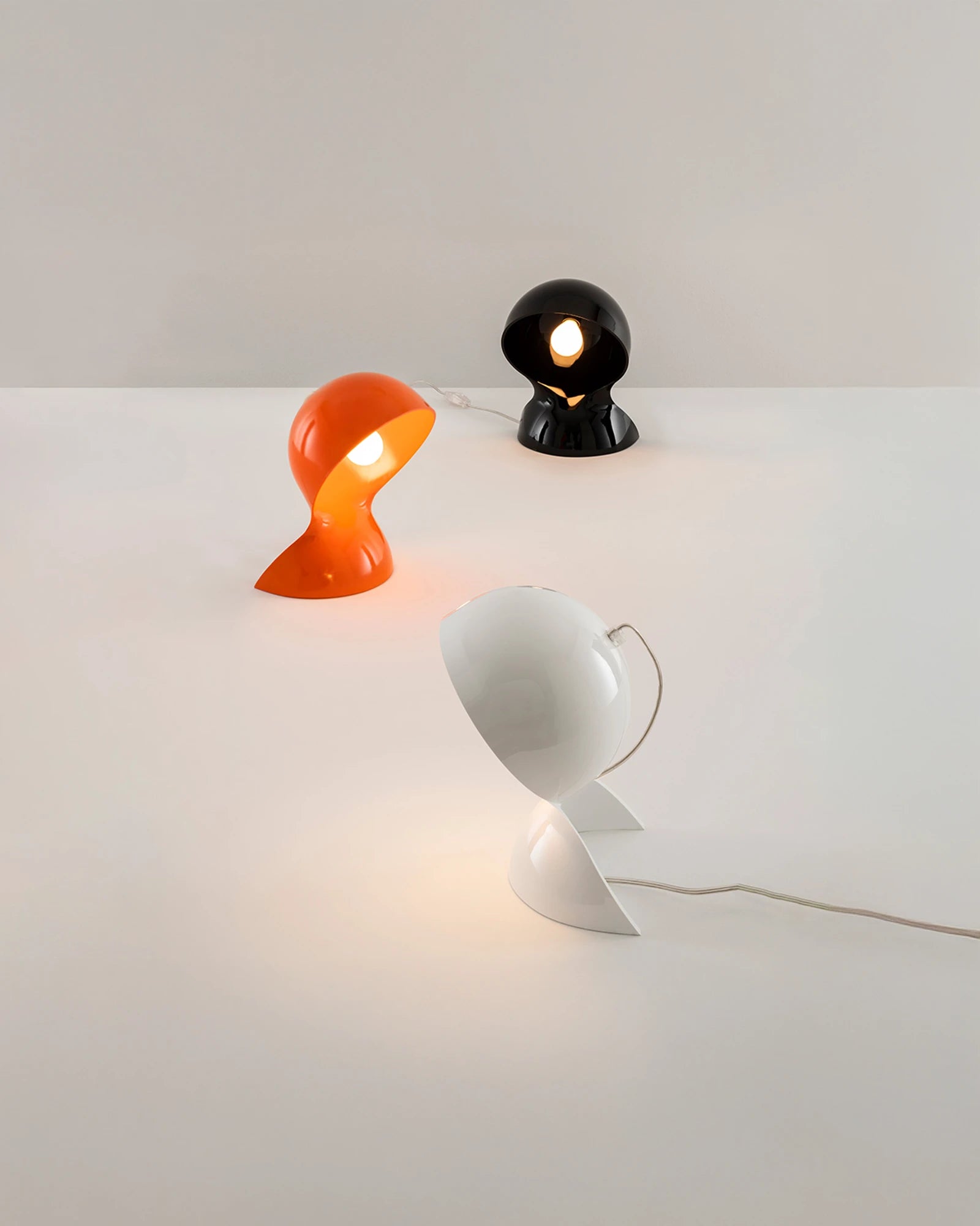 Dalu Table Lamp
