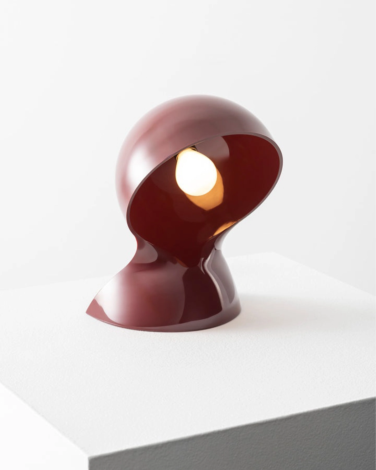 Dalu Table Lamp