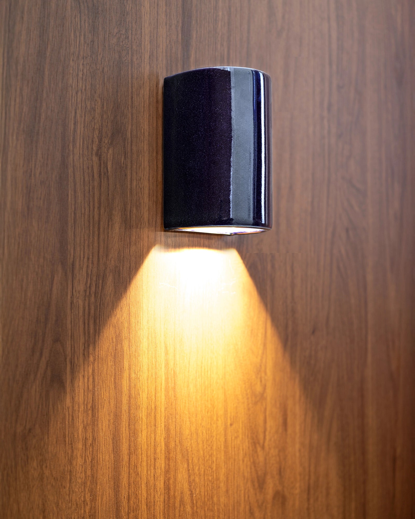 Dawn Short Colour Wall Light