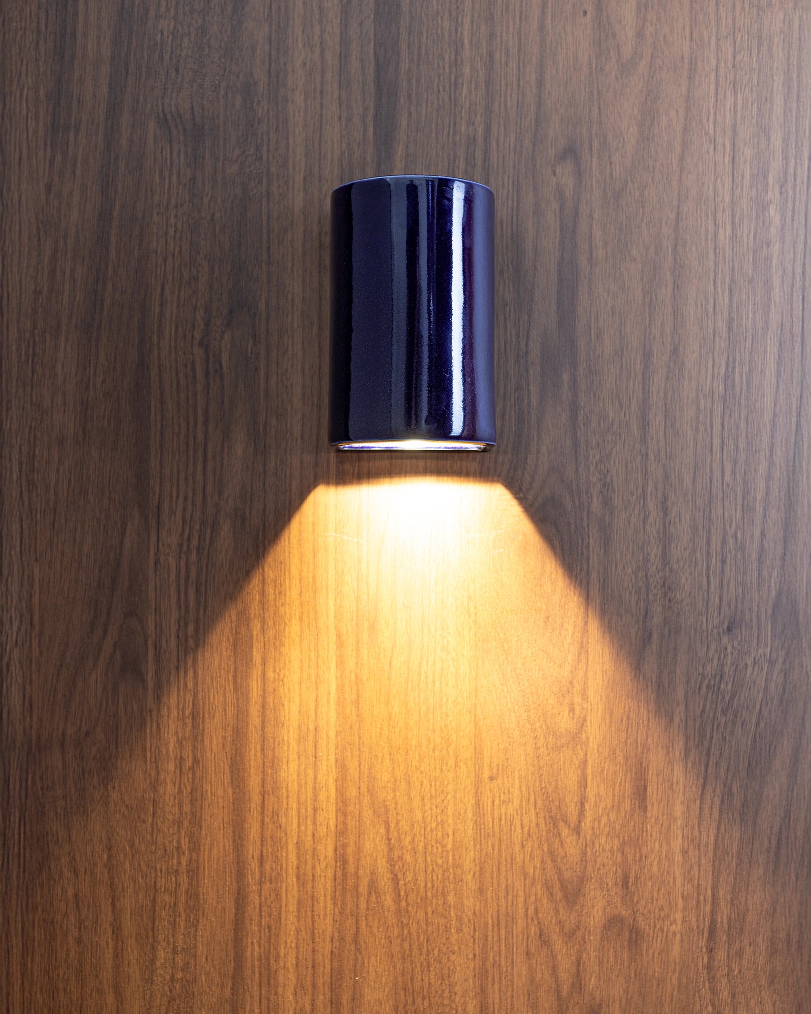 Dawn Short Colour Wall Light