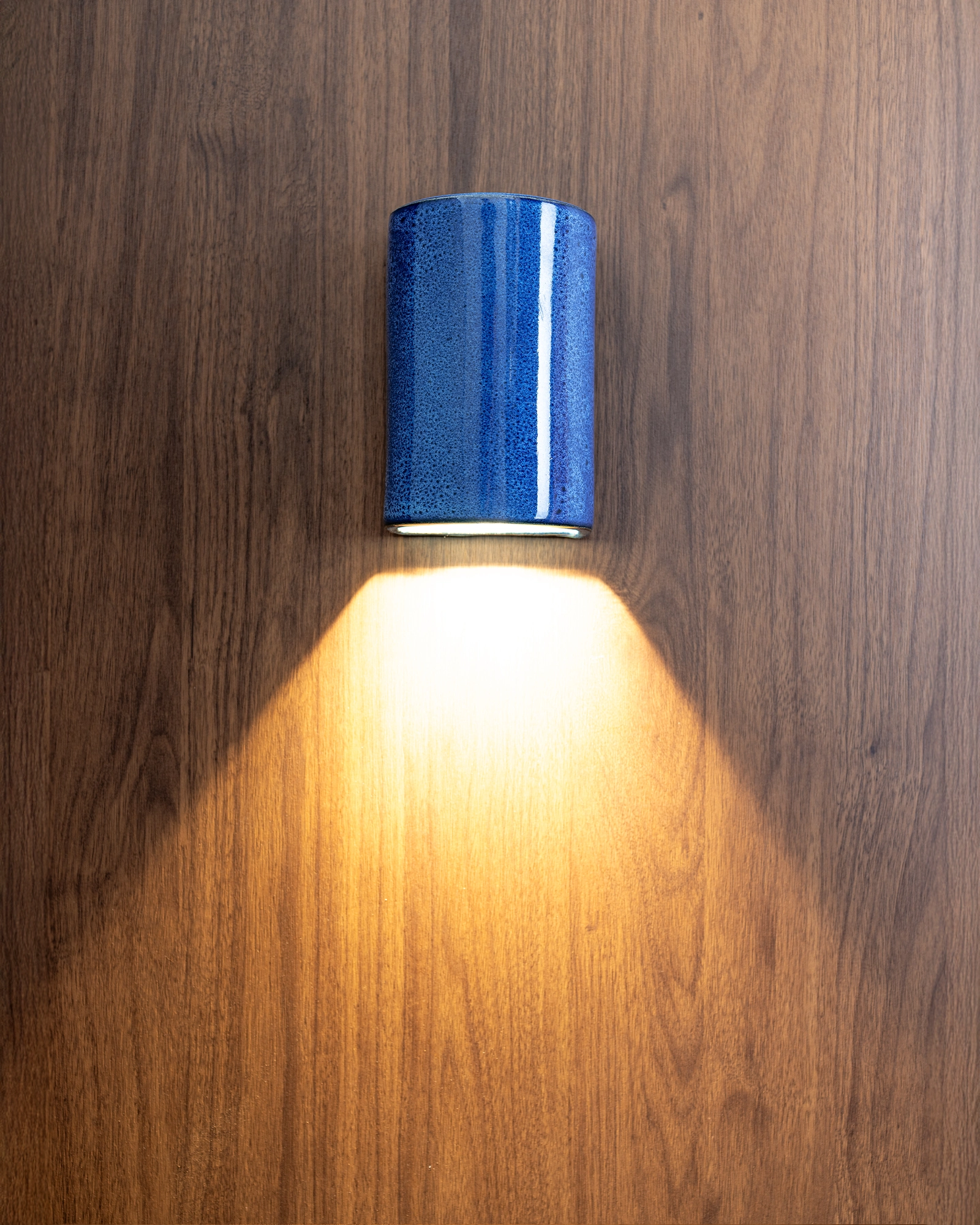 Dawn Short Colour Wall Light