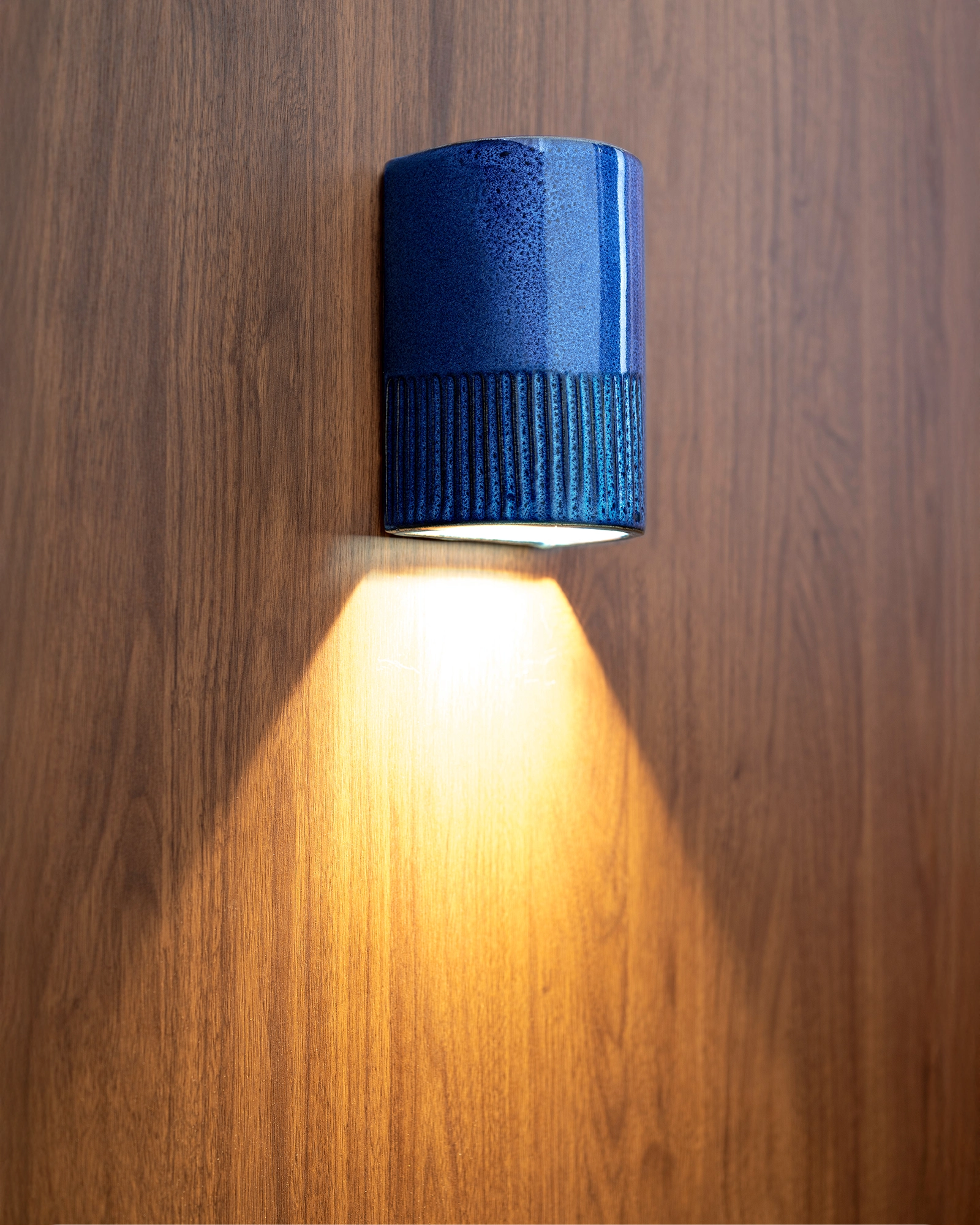 Day Short Colour Wall Light