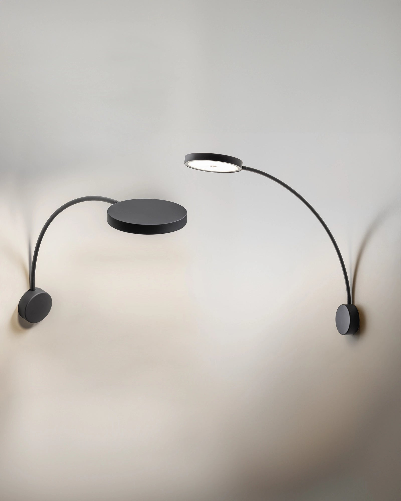Dip Wall Light
