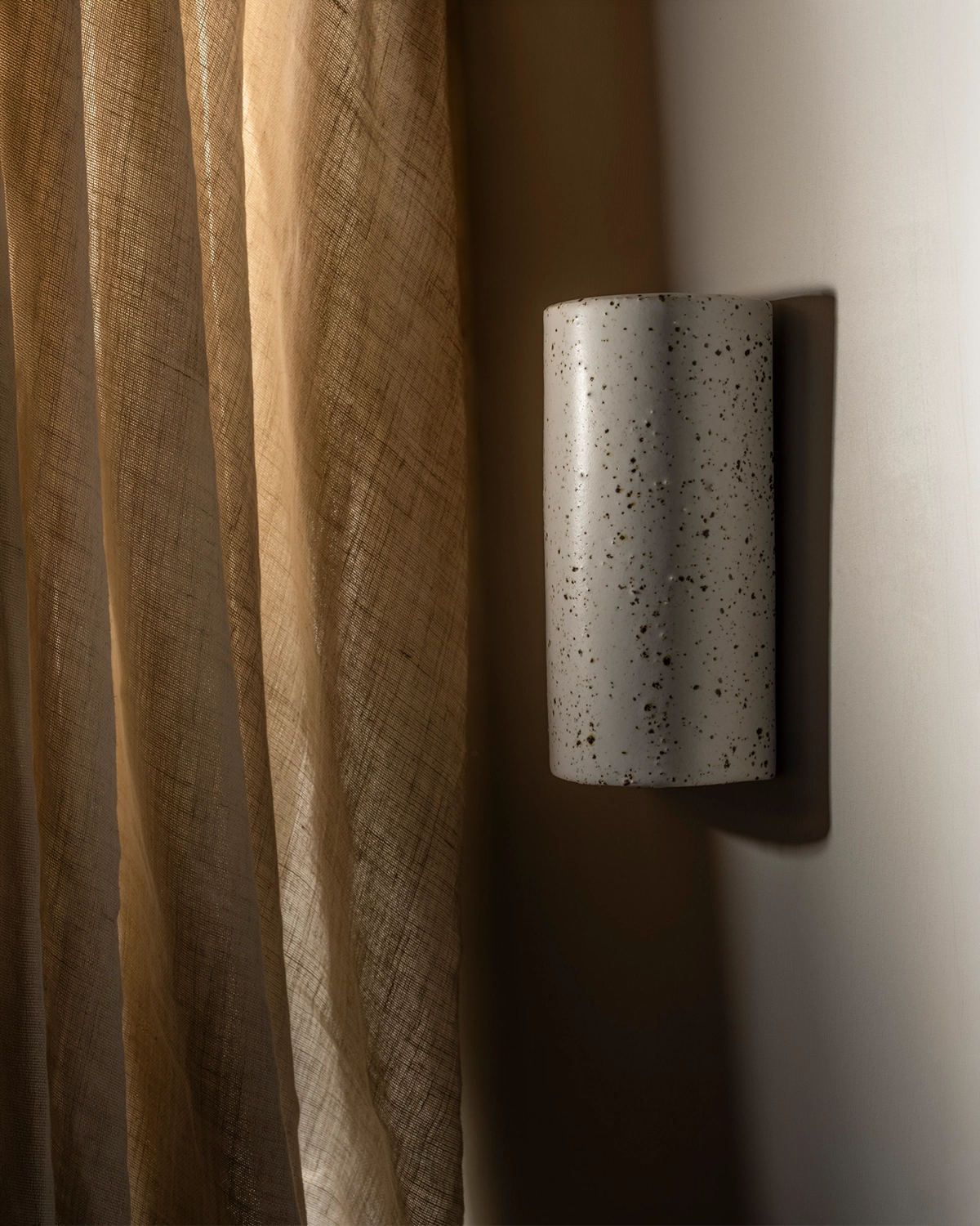 Dusk Wall Light