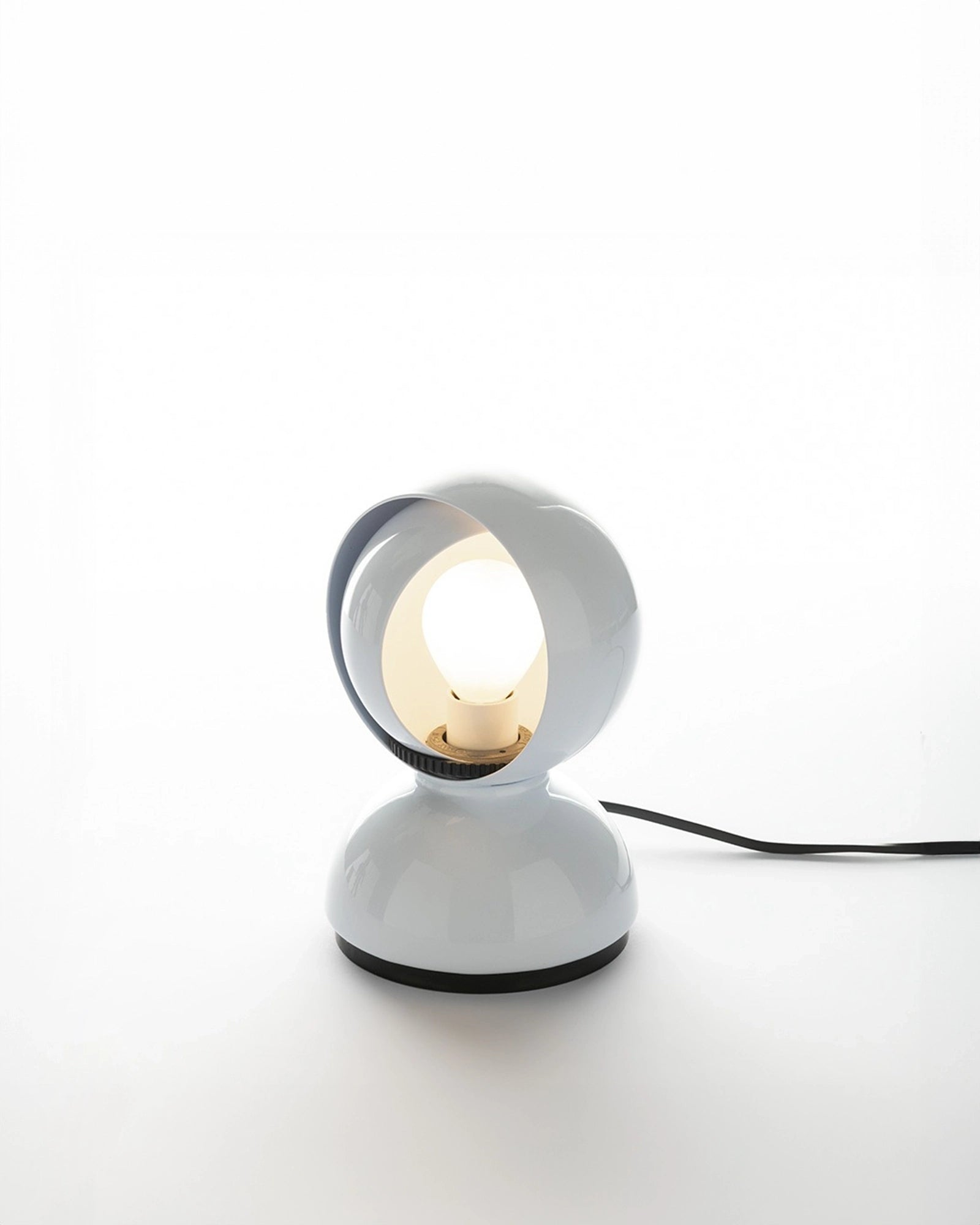Eclisse Table Lamp