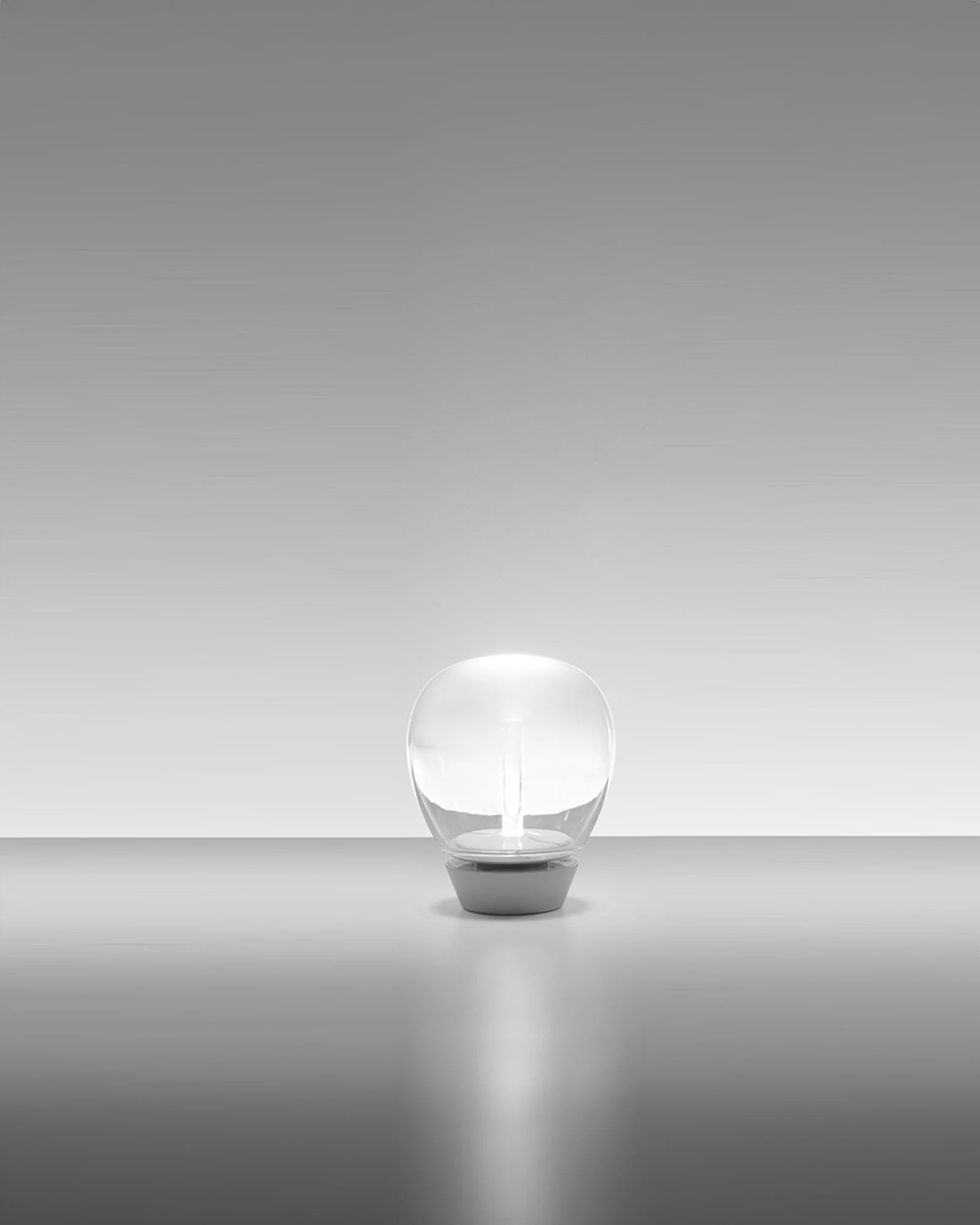 Empatia Table Lamp
