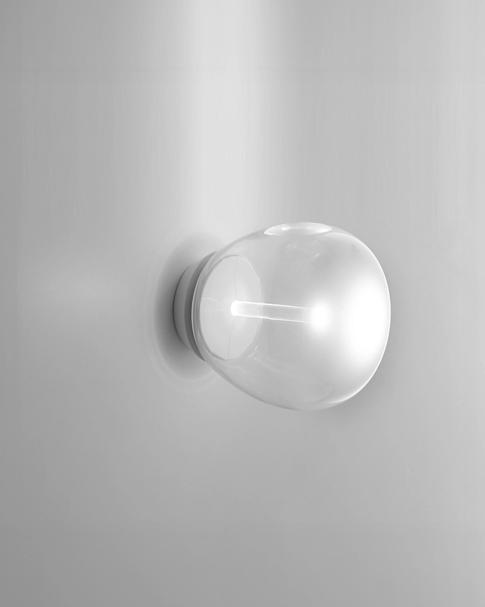 Empatia Wall Light