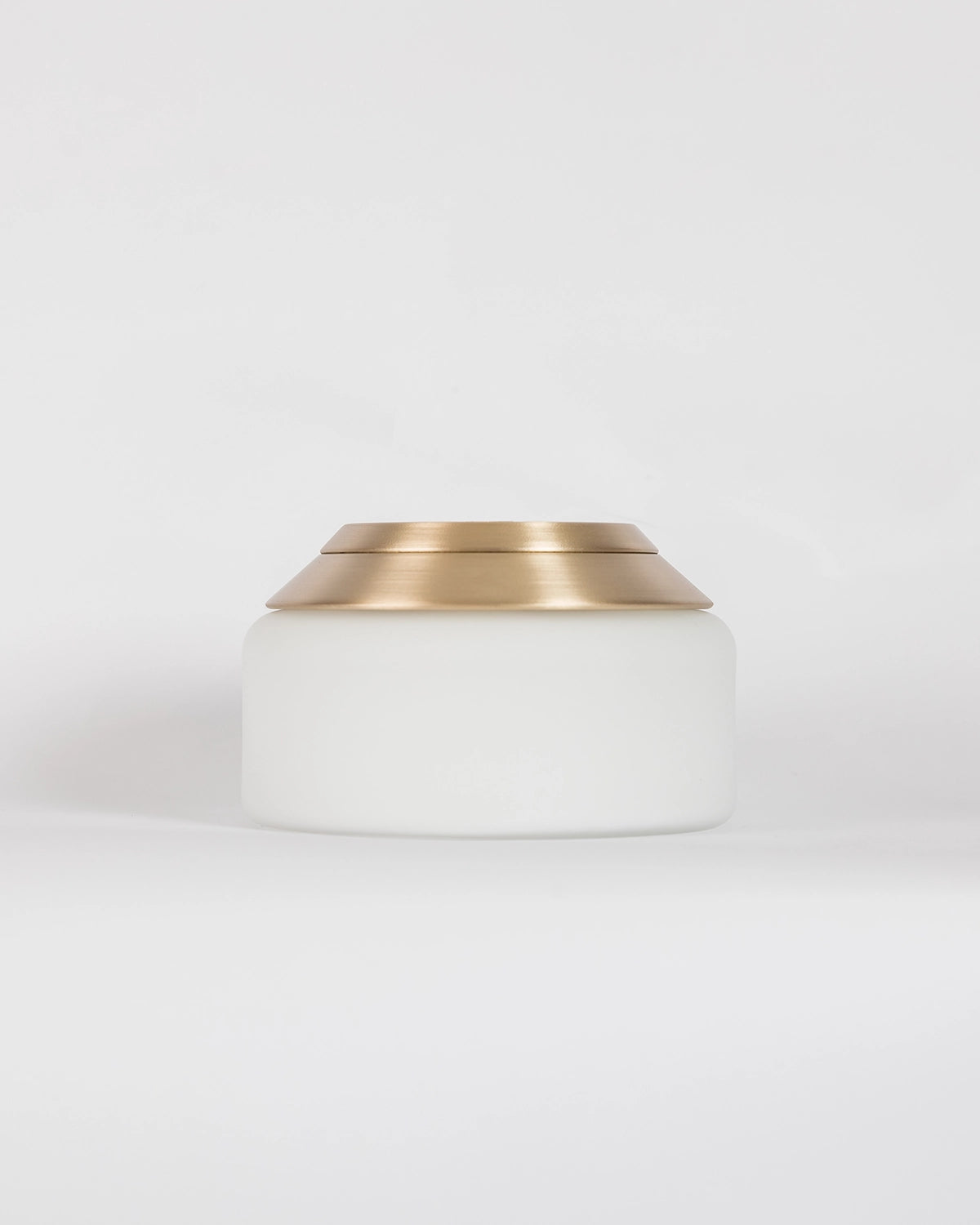 Flat White Wall Light