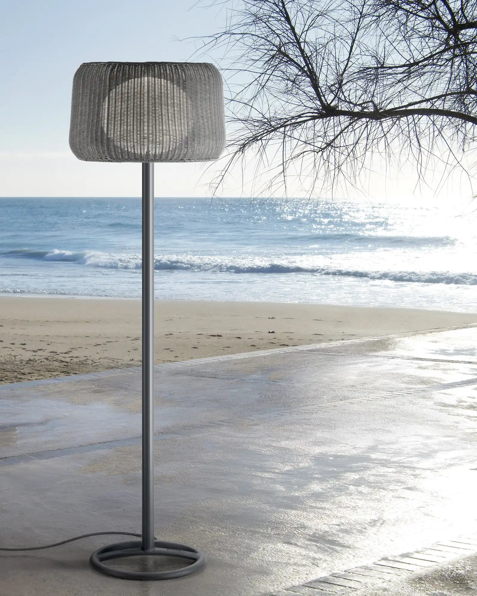 Fora Outdoor Floor Lamp