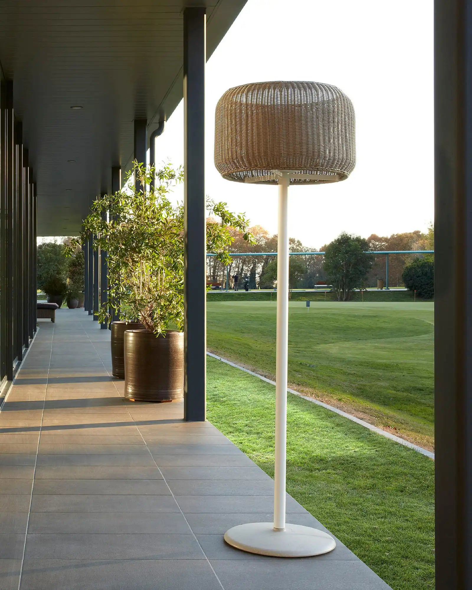 Fora Outdoor Floor Lamp