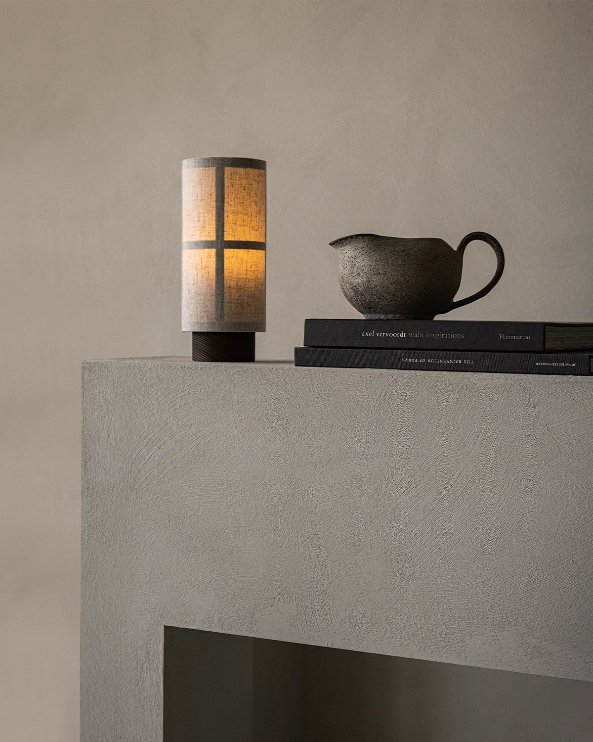 Hashira Portable Table Lamp