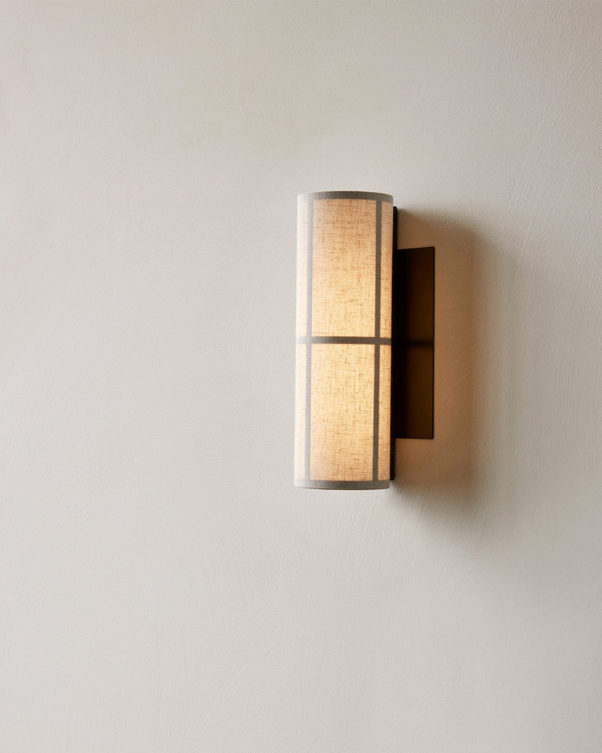 Hashira Wall Light