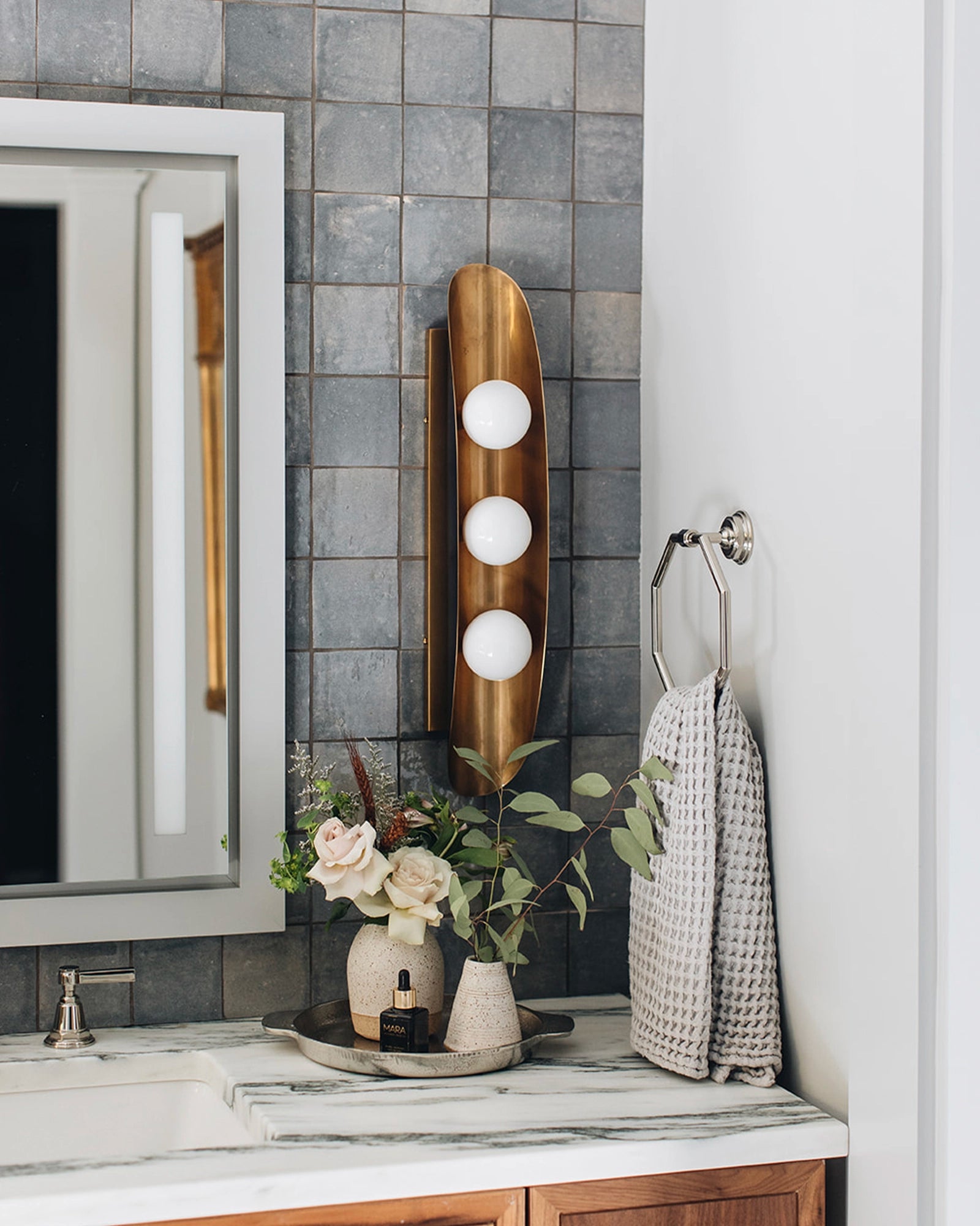 Hopper Wall LIght