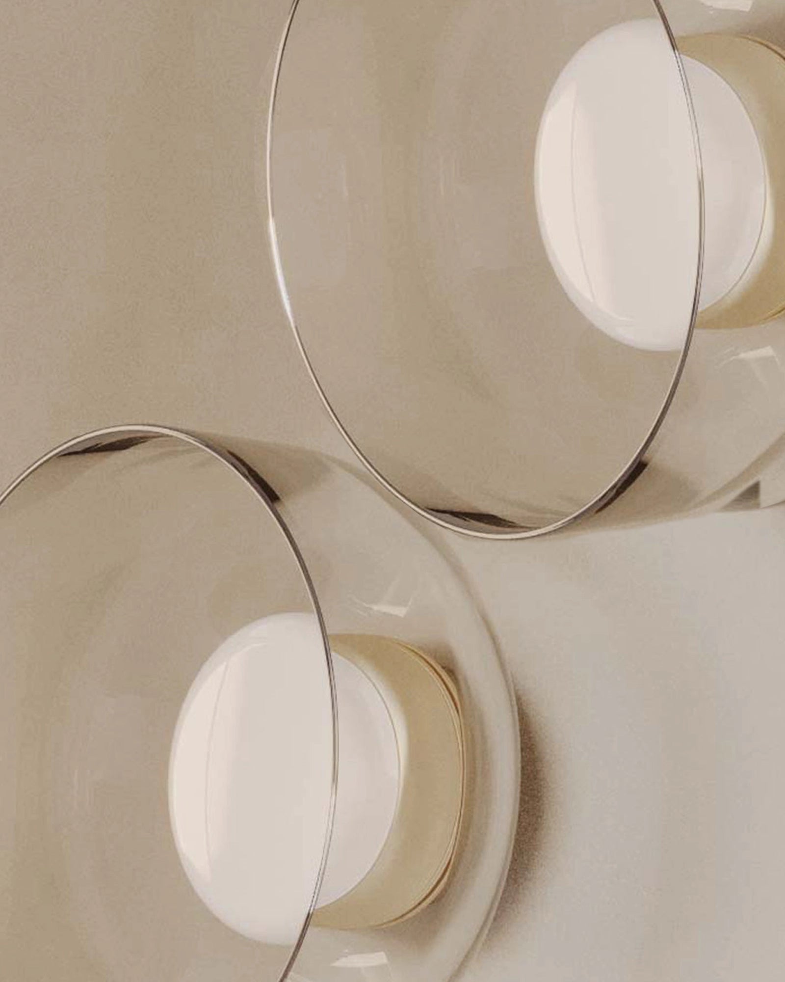 Ipon Wall Light