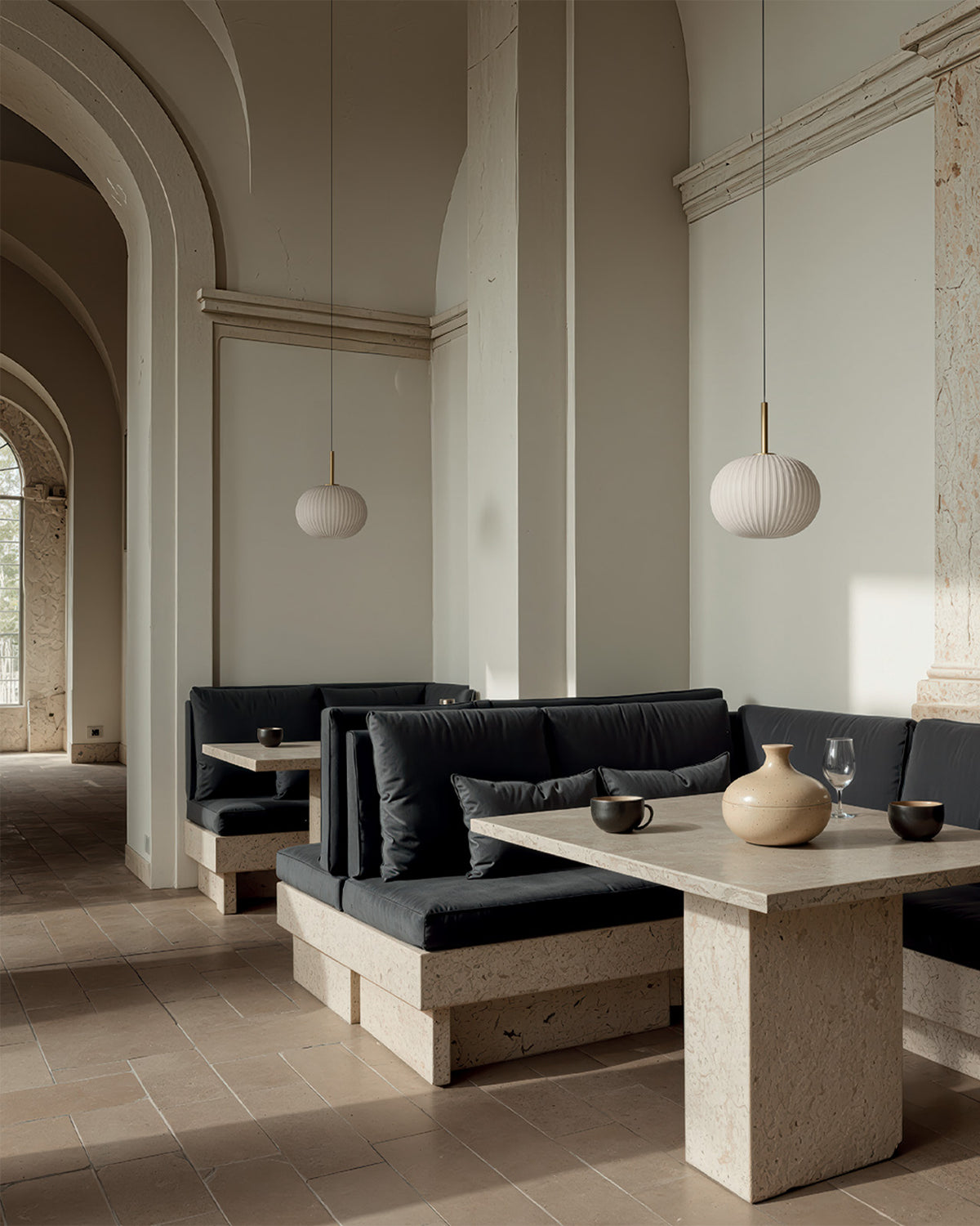 Izro Pendant Light