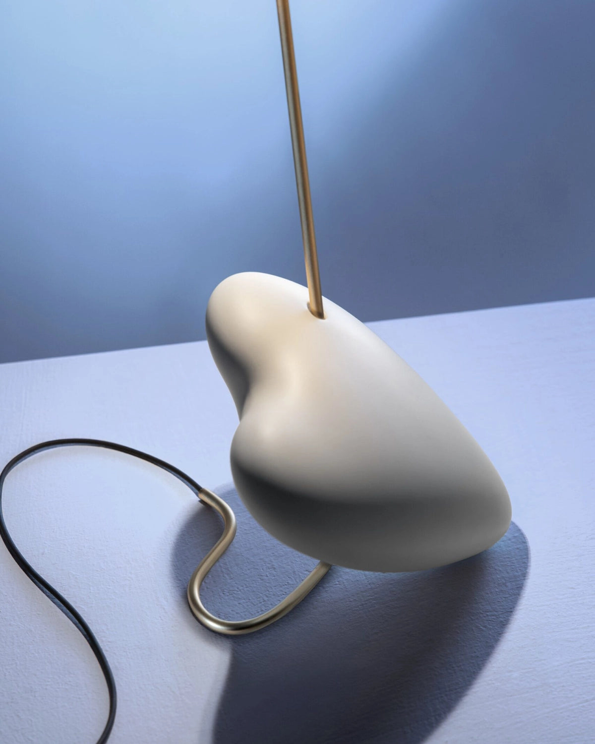 Kuore Table Lamp