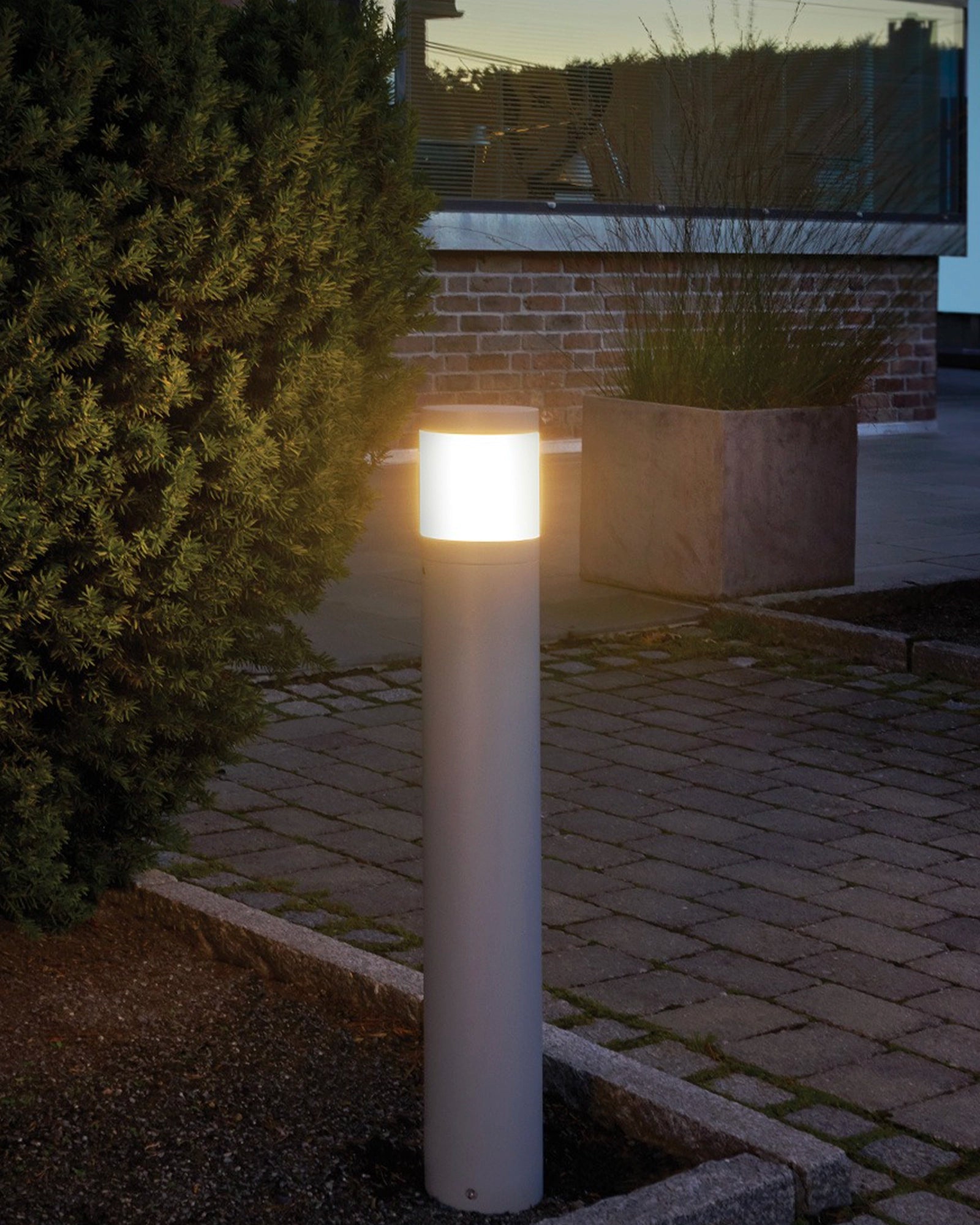 Lillesand Bollard Light