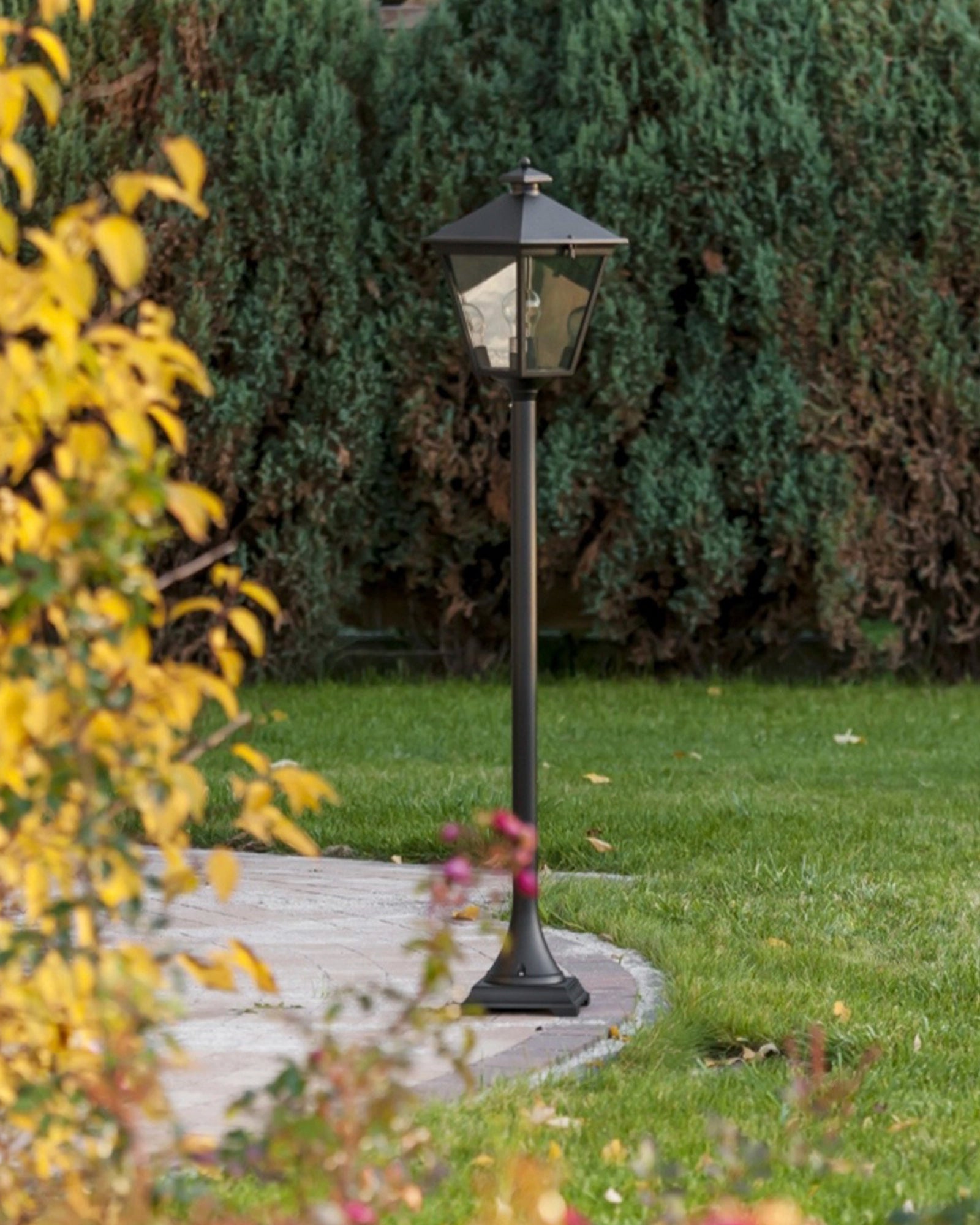 London Bollard Light