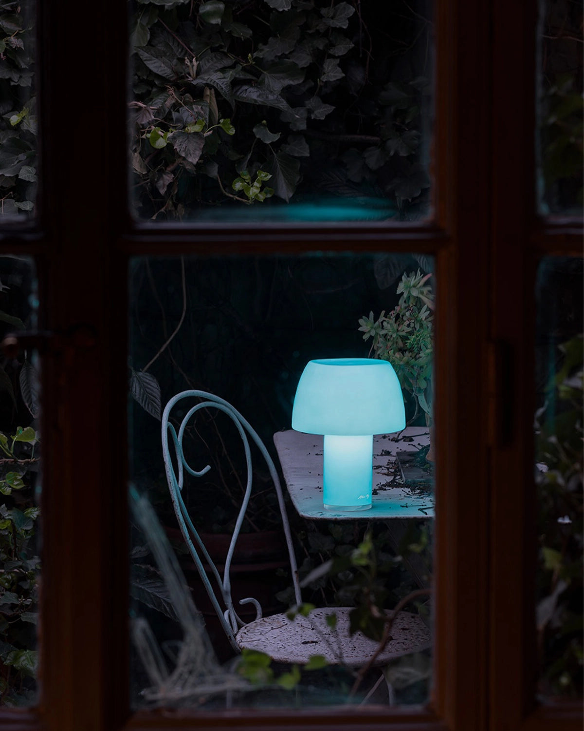 Lorosae Table Lamp