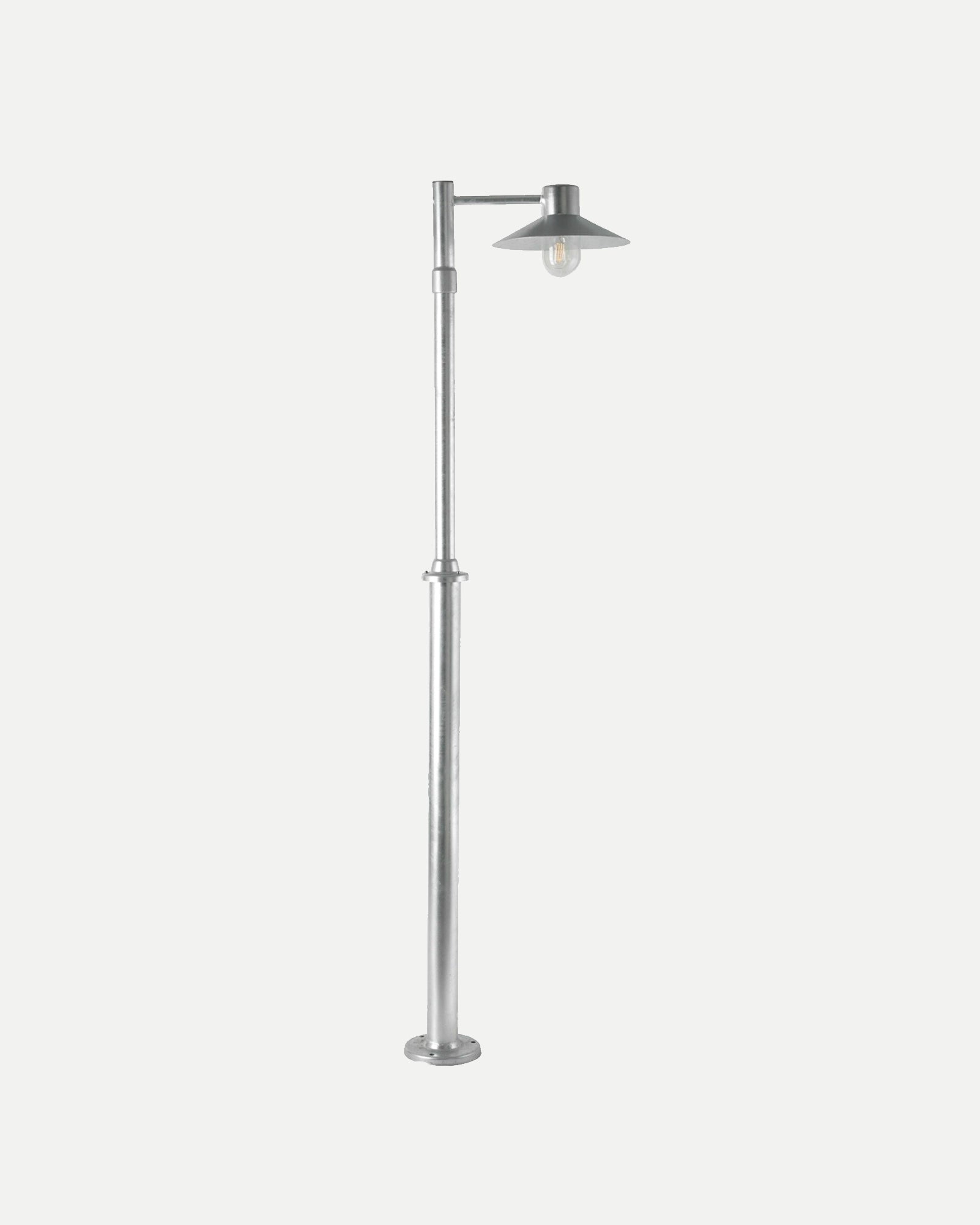 Lund Pole Light