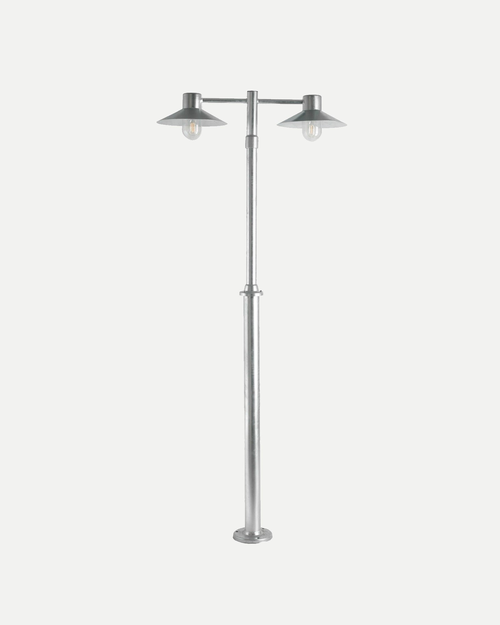 Lund Pole Light