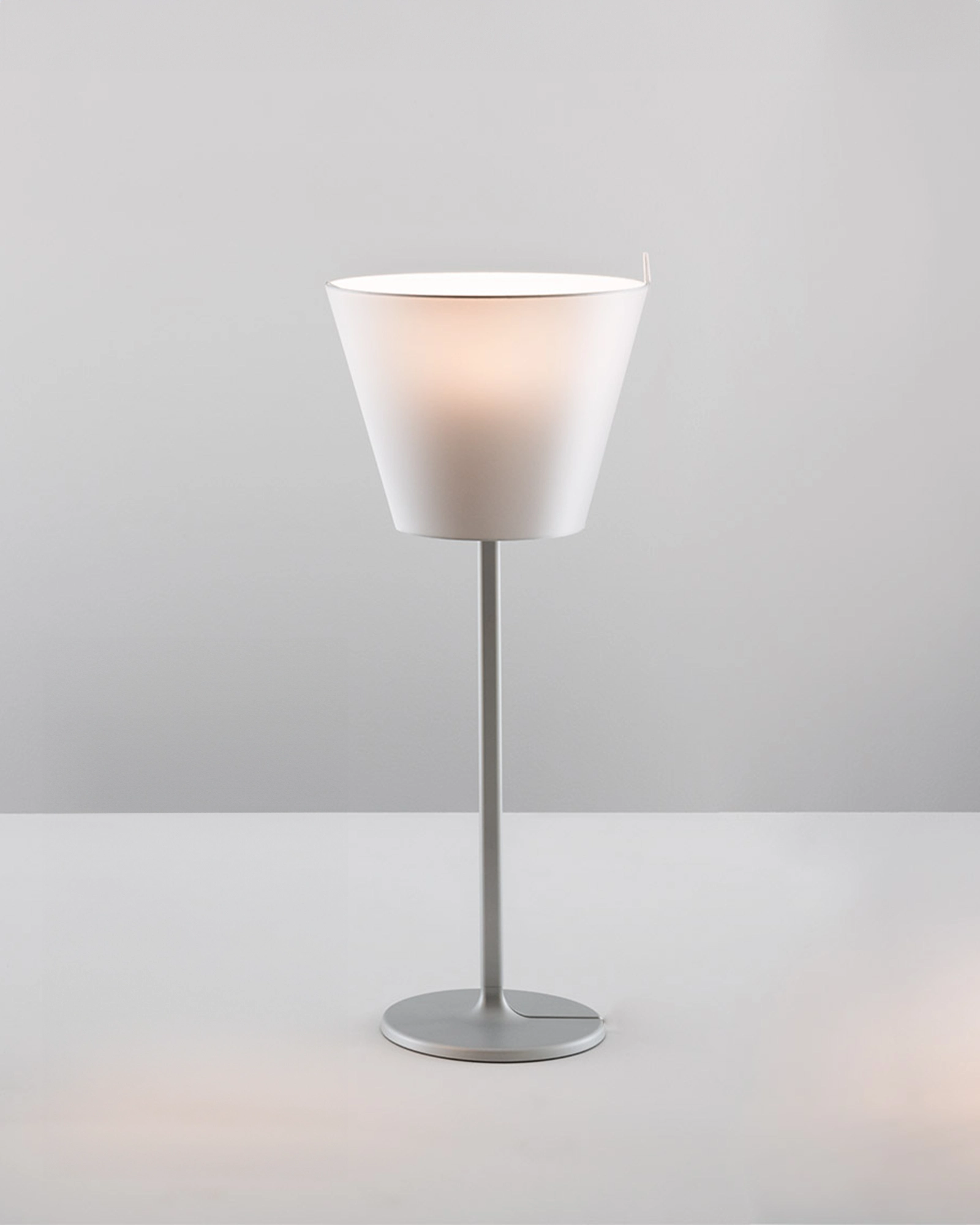 Melampo Table Lamp