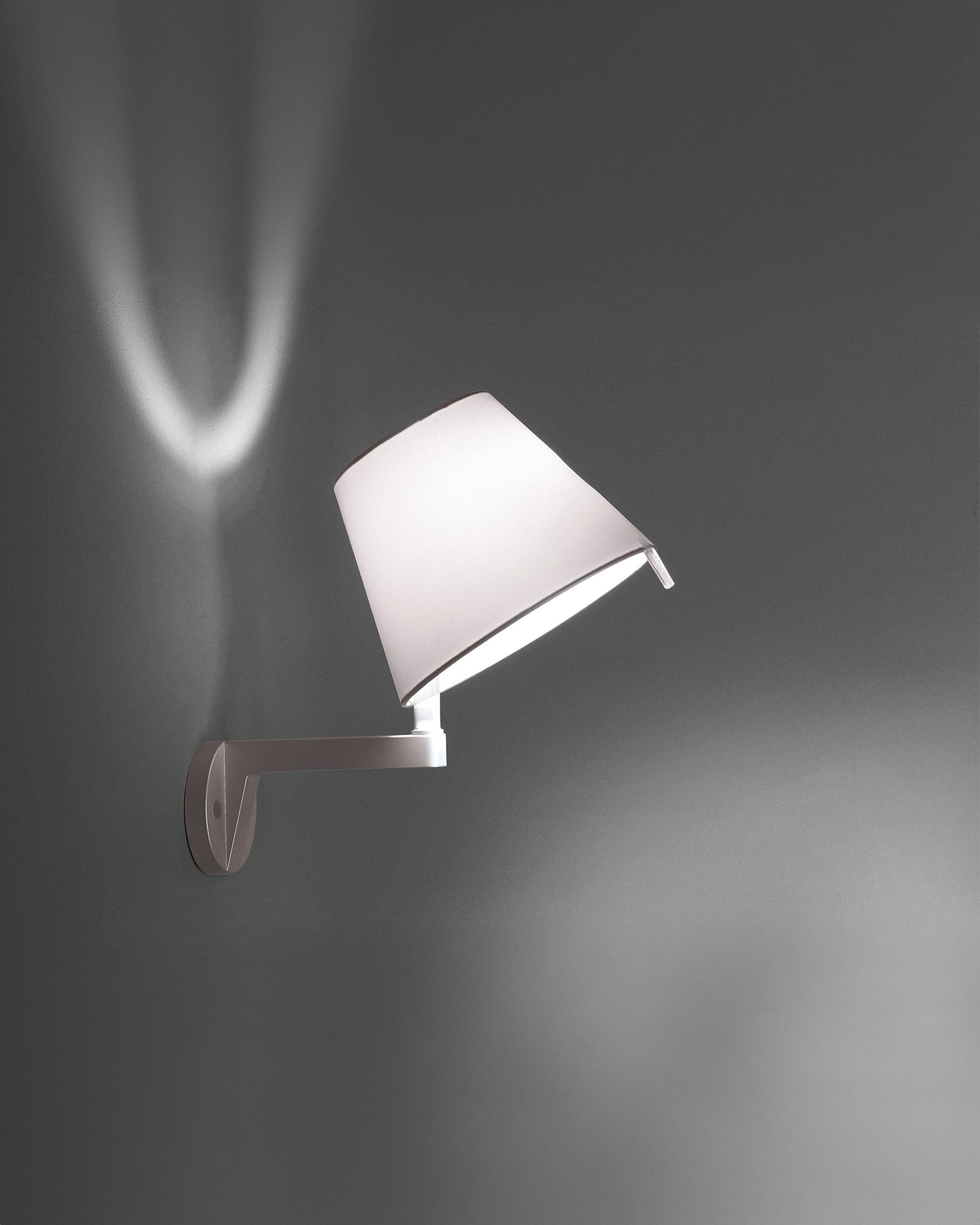 Melampo Wall Light