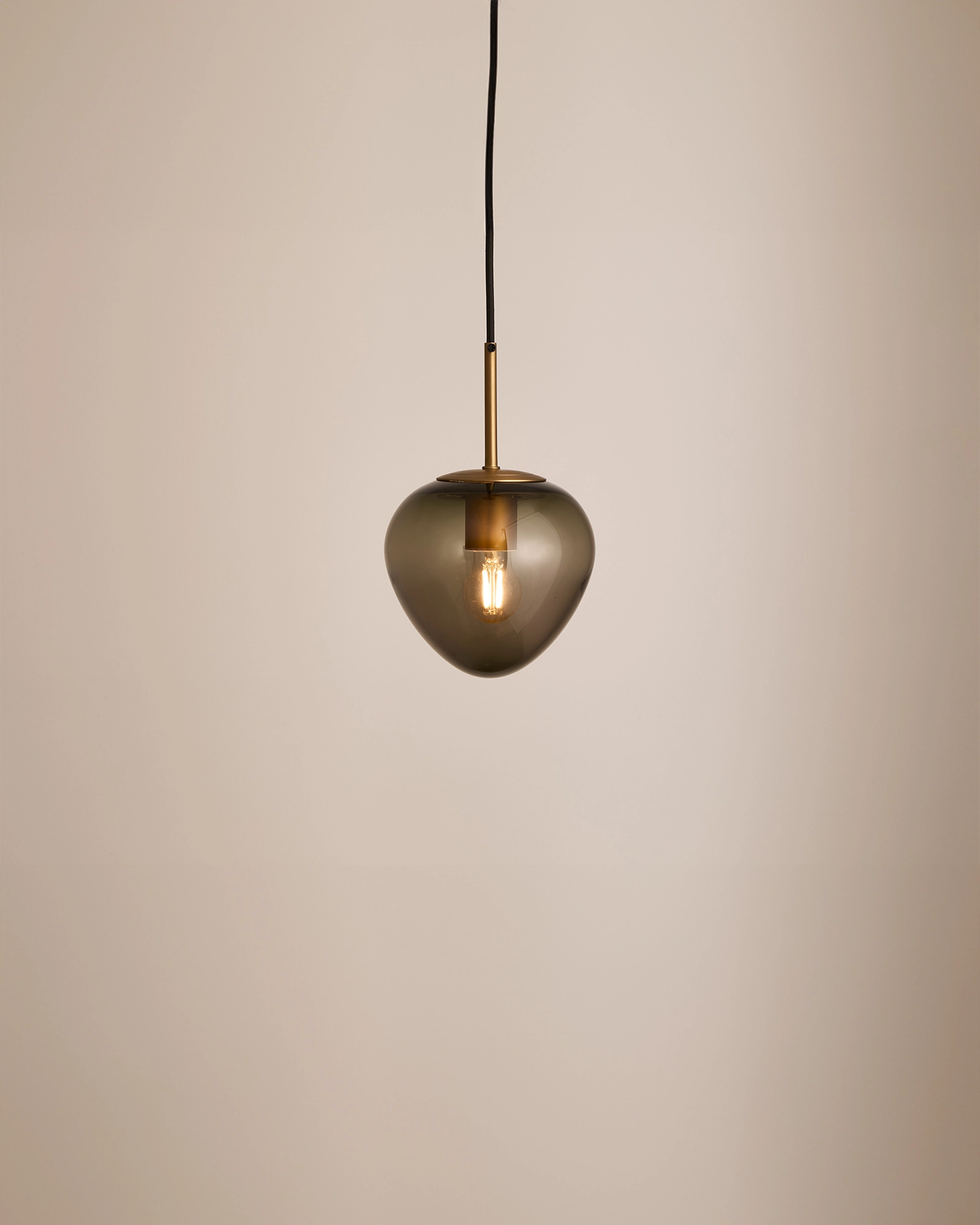 Mellow Bud Pendant Light