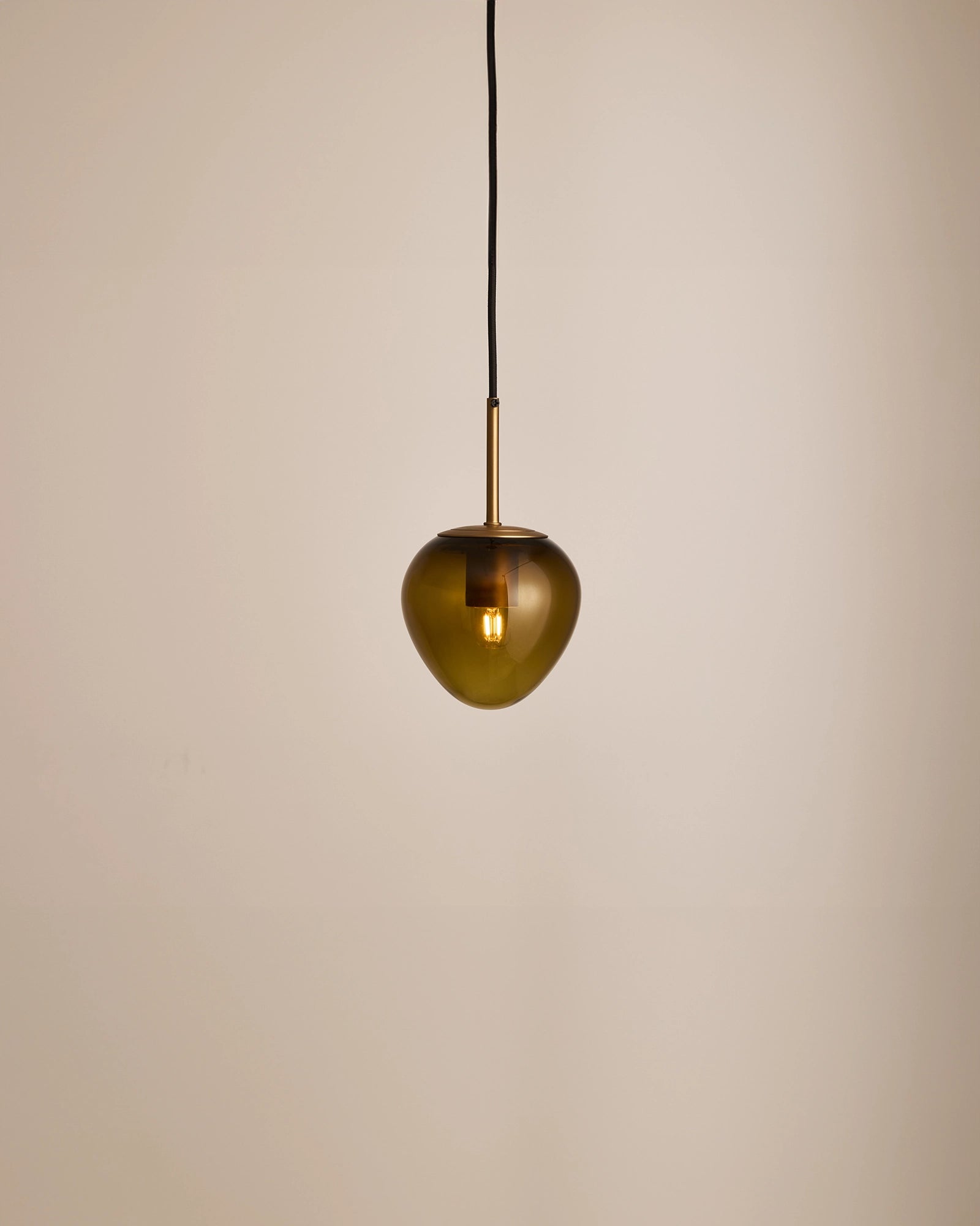 Mellow Bud Pendant Light