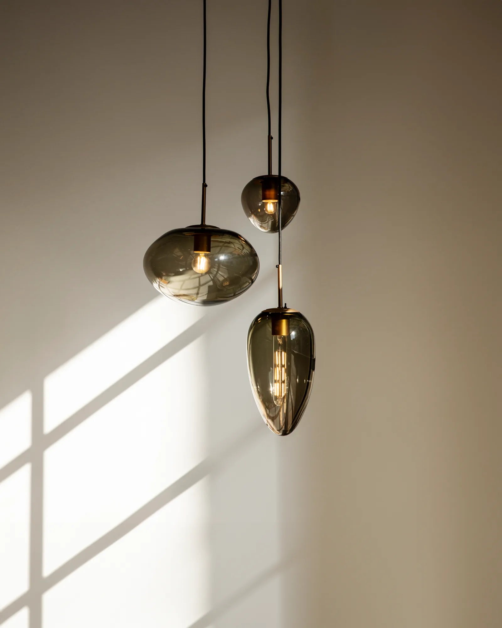 Mellow Oval Pendant Light