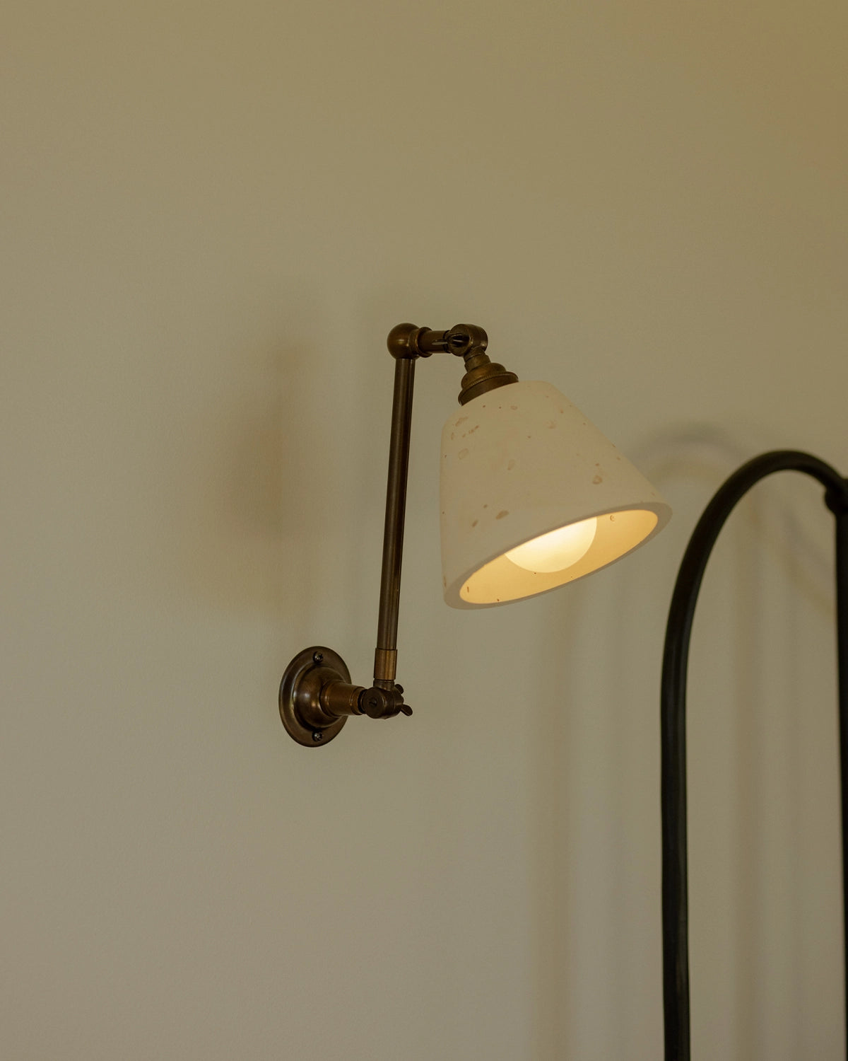 Mod Arm Wall Light