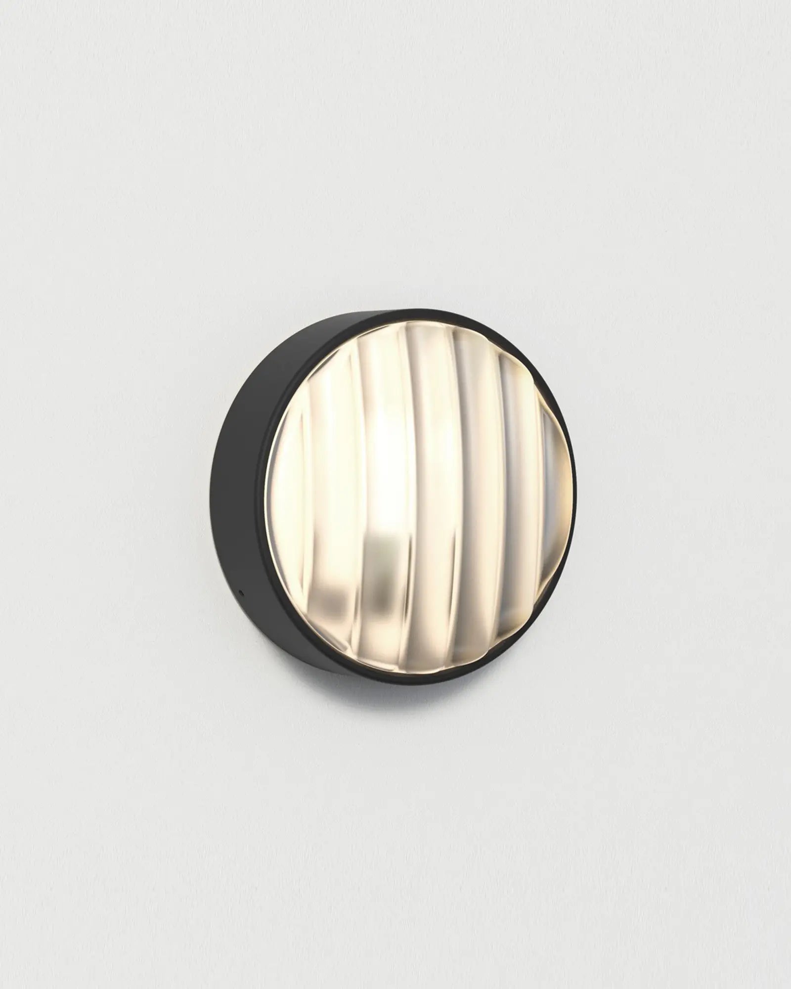 Montreal Round Wall/Ceiling Light