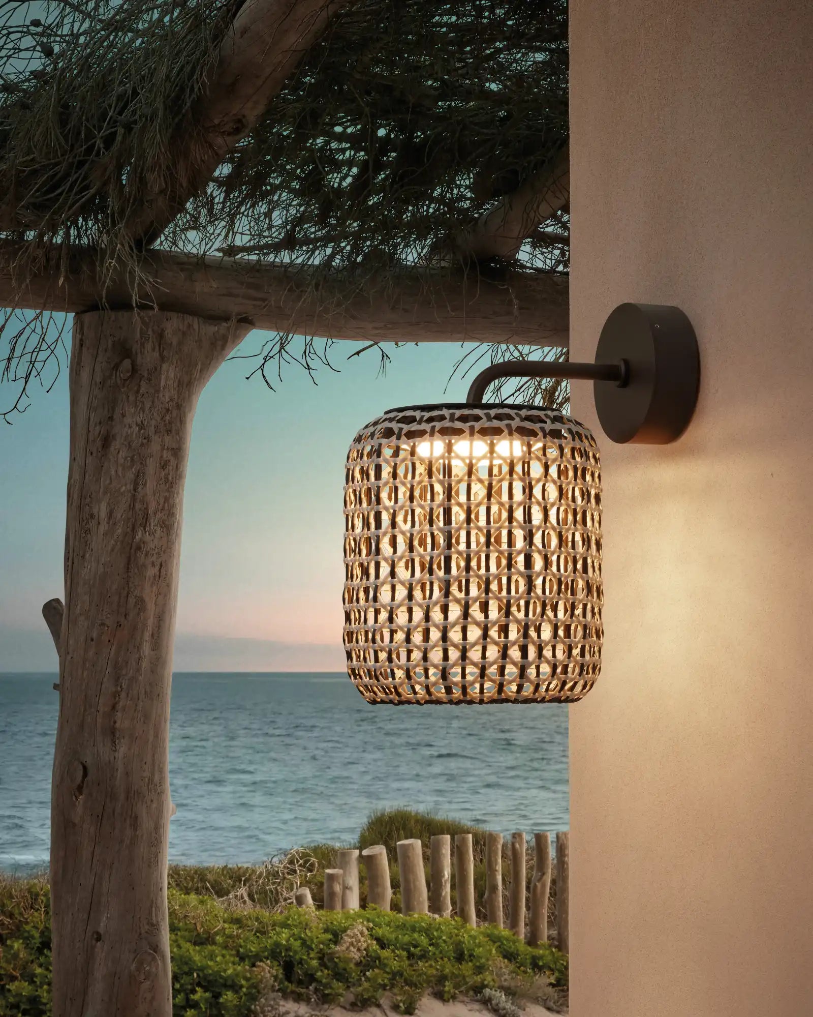 Nans Outdoor Wall Light