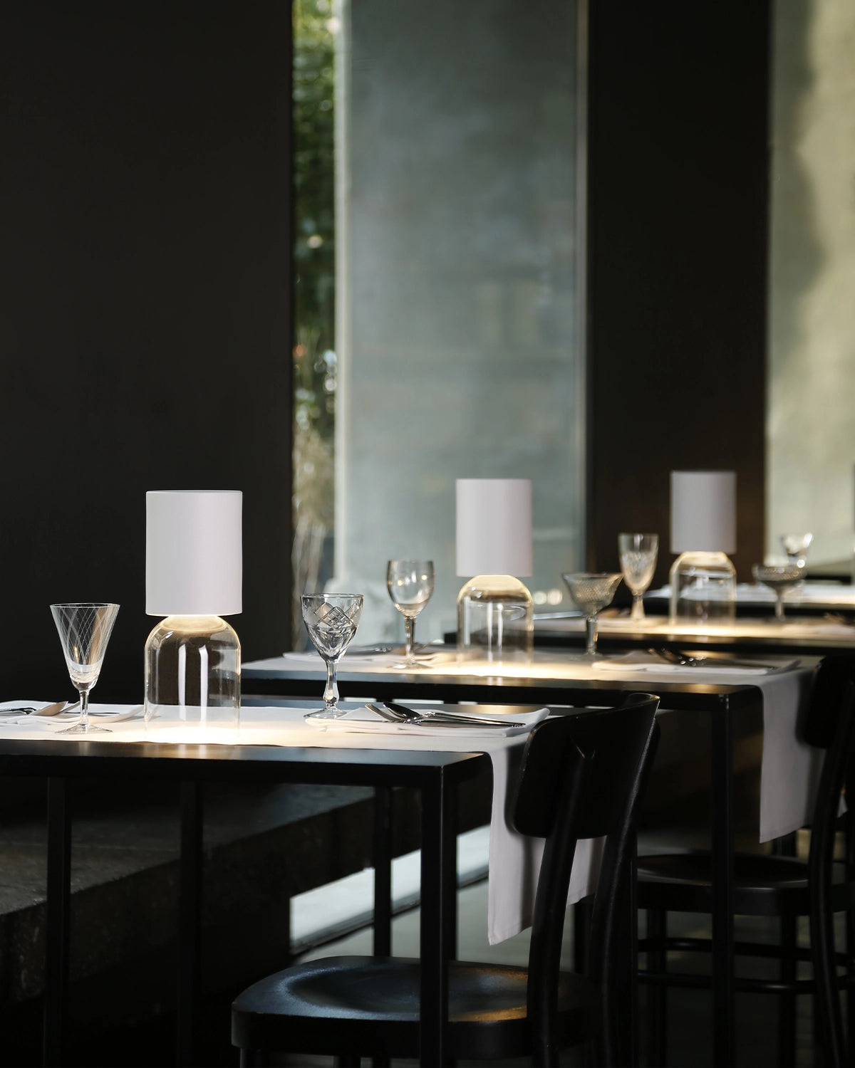 Nui Mini Portable Table Lamp