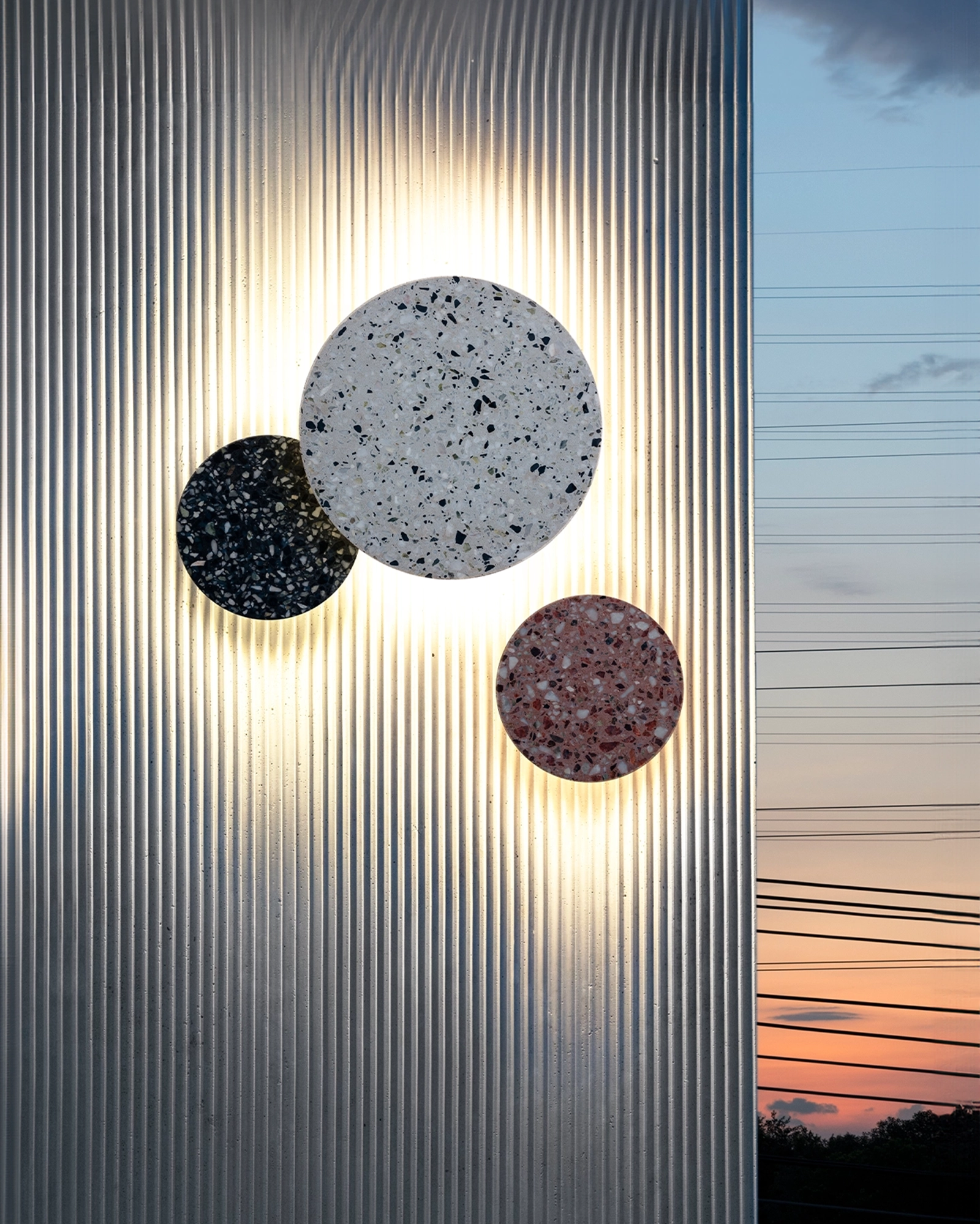 O2 Terrazzo Outdoor Wall Light