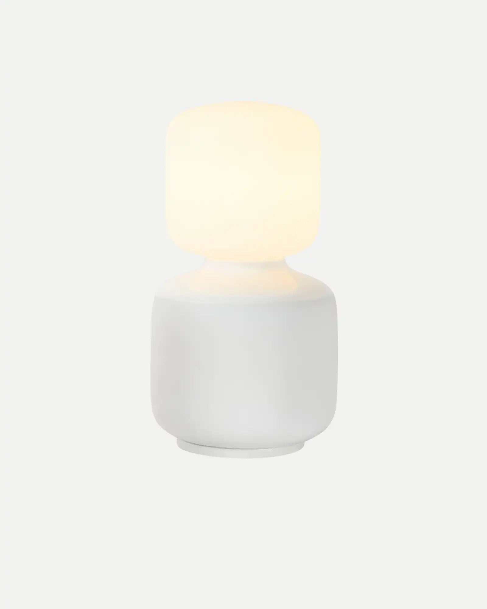 Oblo Reflection Table Lamp