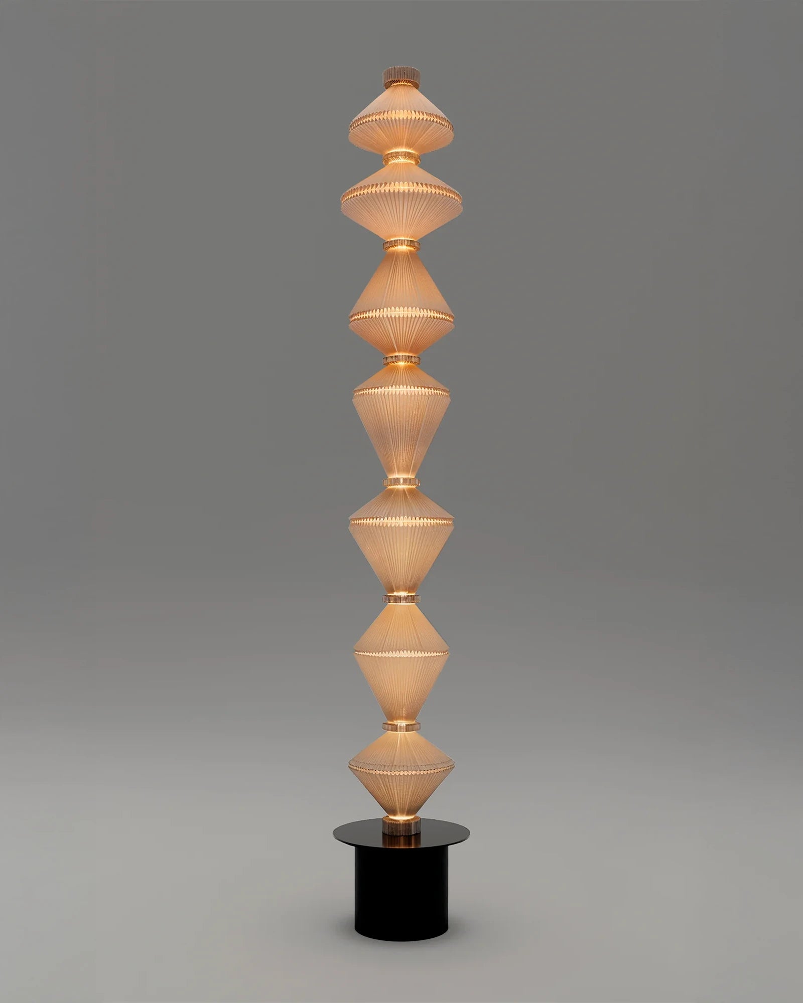 Oïphorique Floor Lamp